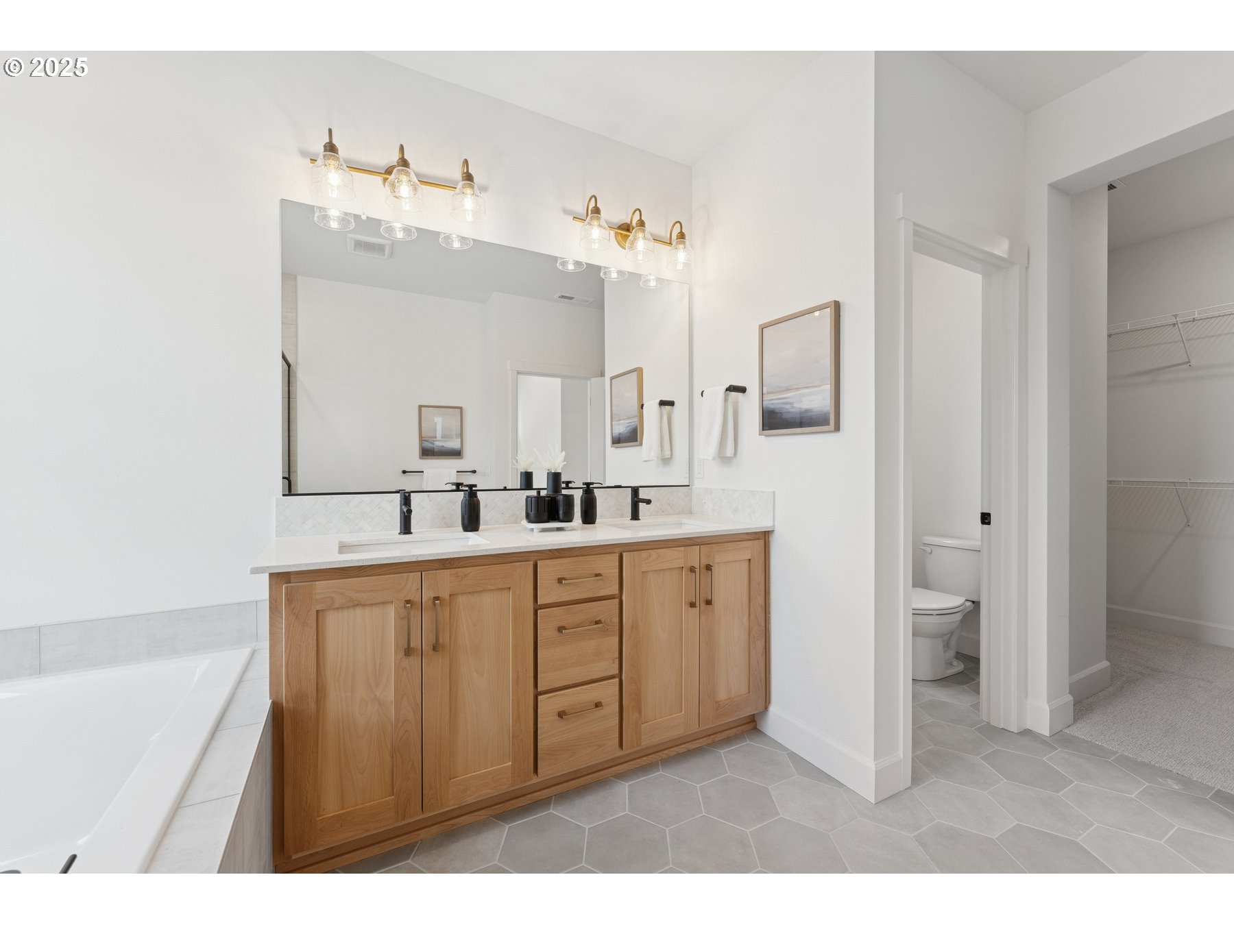 3436 SE Cape LN, Hillsboro, OR, 97123 3436 SE Cape LN, Hillsboro, OR, 97123