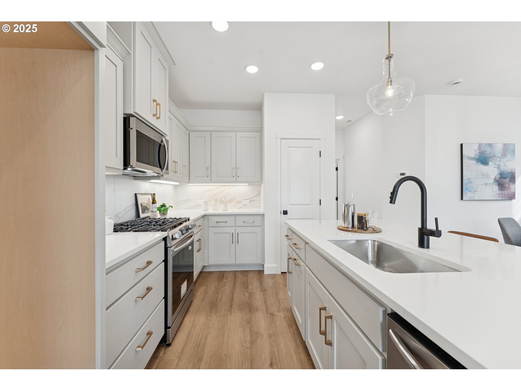 3436 SE Cape LN, Hillsboro, OR, 97123 3436 SE Cape LN, Hillsboro, OR, 97123