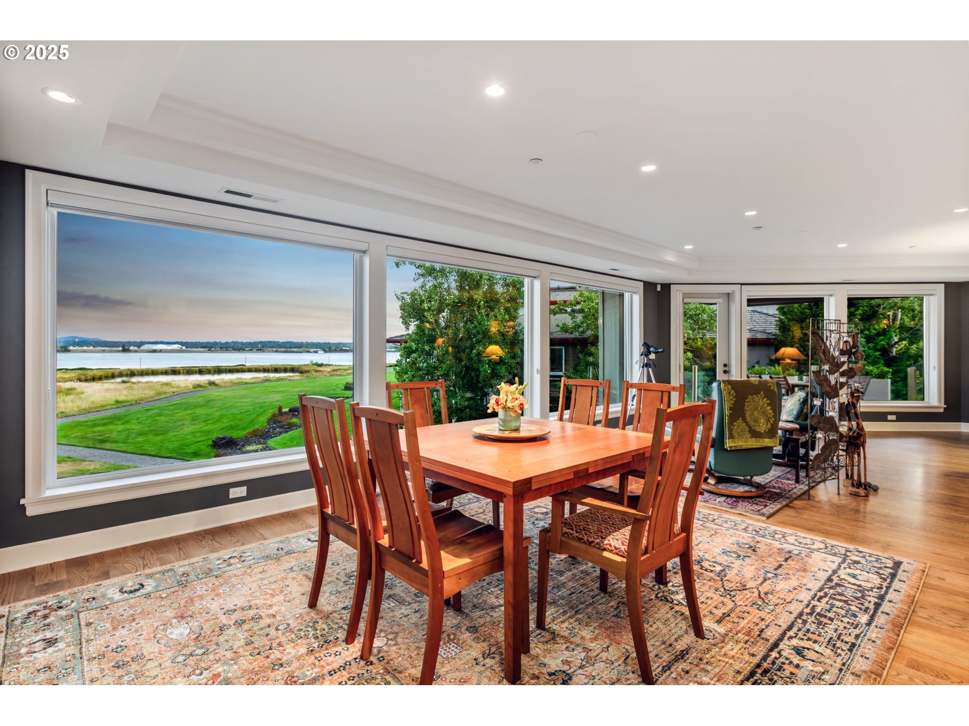 Photo #12: 366473707 Listing: Photo #12