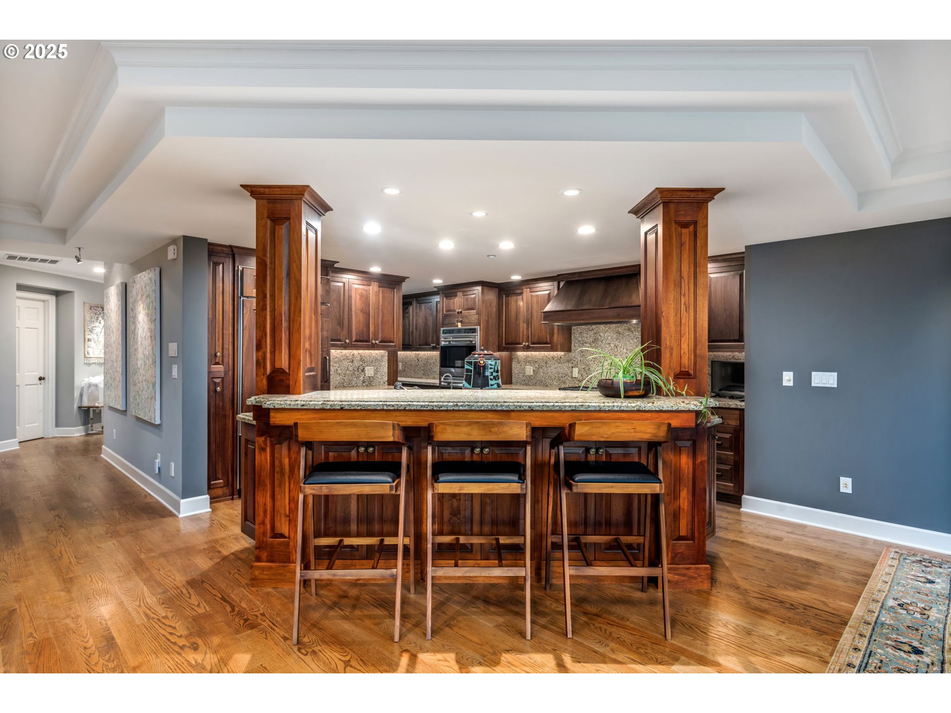 Photo #5: 366473707 Listing: Photo #5