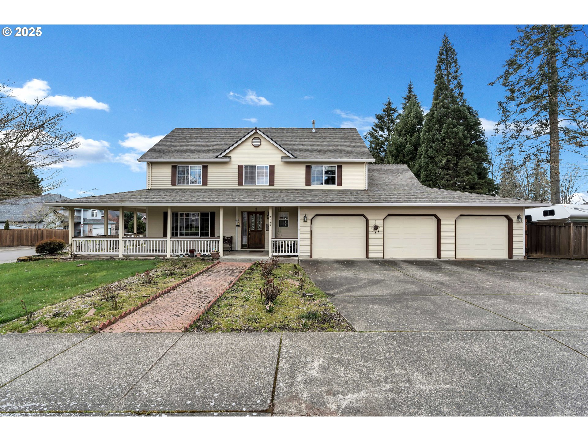 2795 NE LORIE DR, Hillsboro, OR, 97124 2795 NE LORIE DR, Hillsboro, OR, 97124