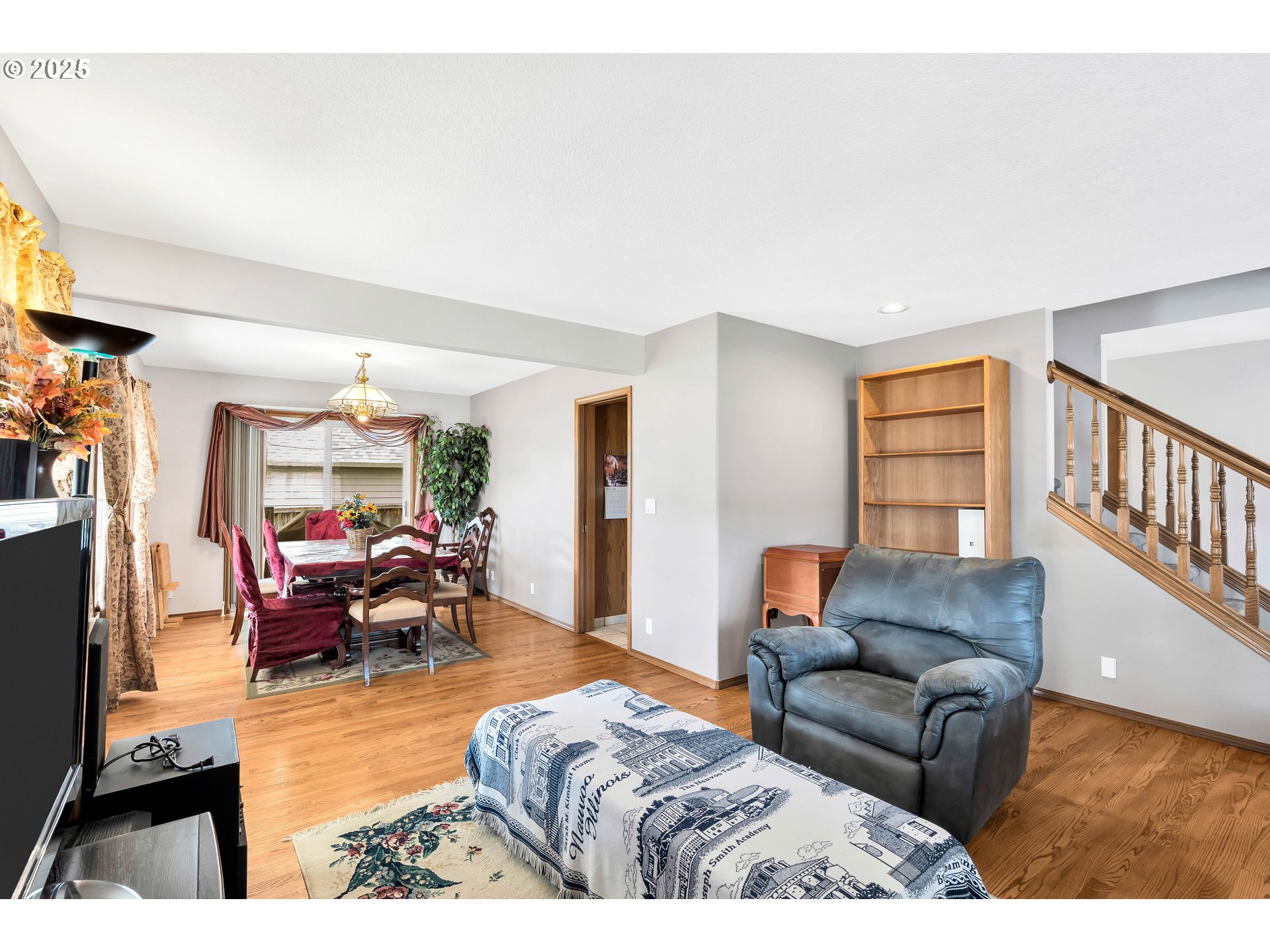 2795 NE LORIE DR, Hillsboro, OR, 97124 2795 NE LORIE DR, Hillsboro, OR, 97124