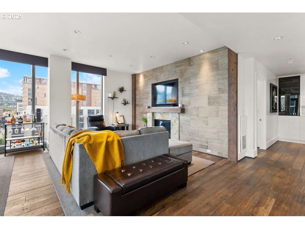 1001 NW LOVEJOY ST UNIT 810, Portland, OR, 97209