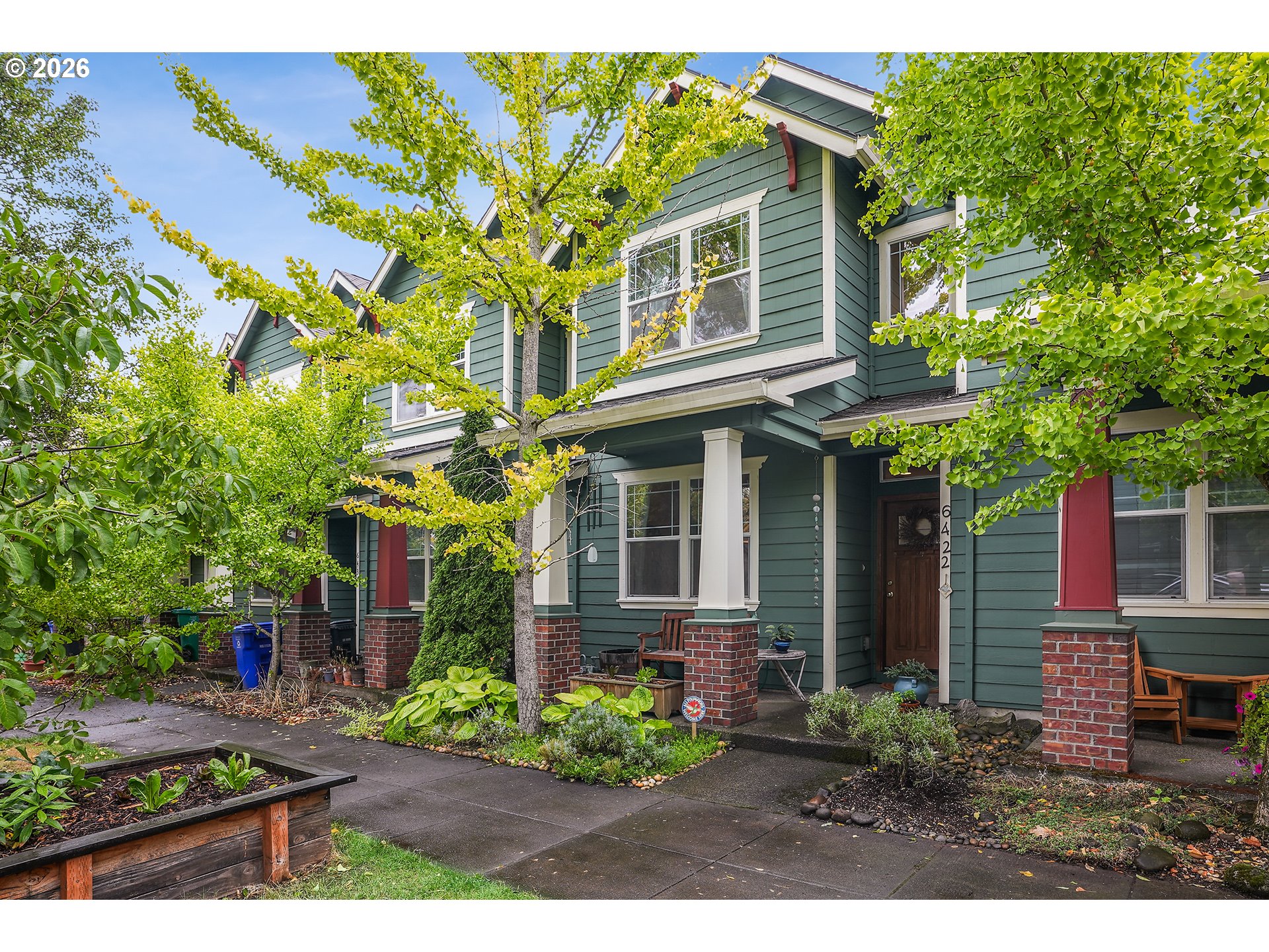 4893 NE CESAR E CHAVEZ BLVD, Portland, OR, 97211
