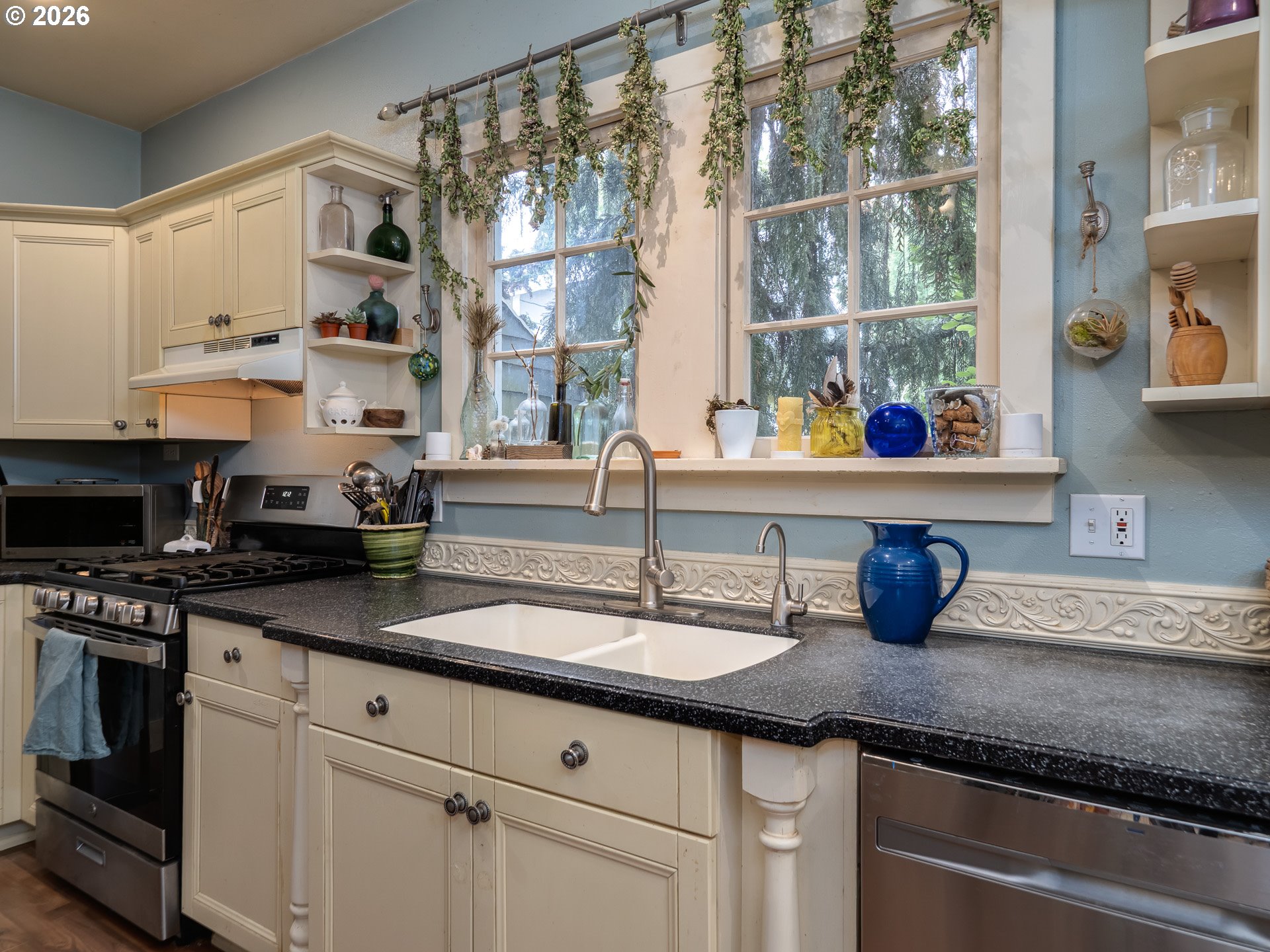24305 NE HIGHWAY 240, Newberg, OR, 97132