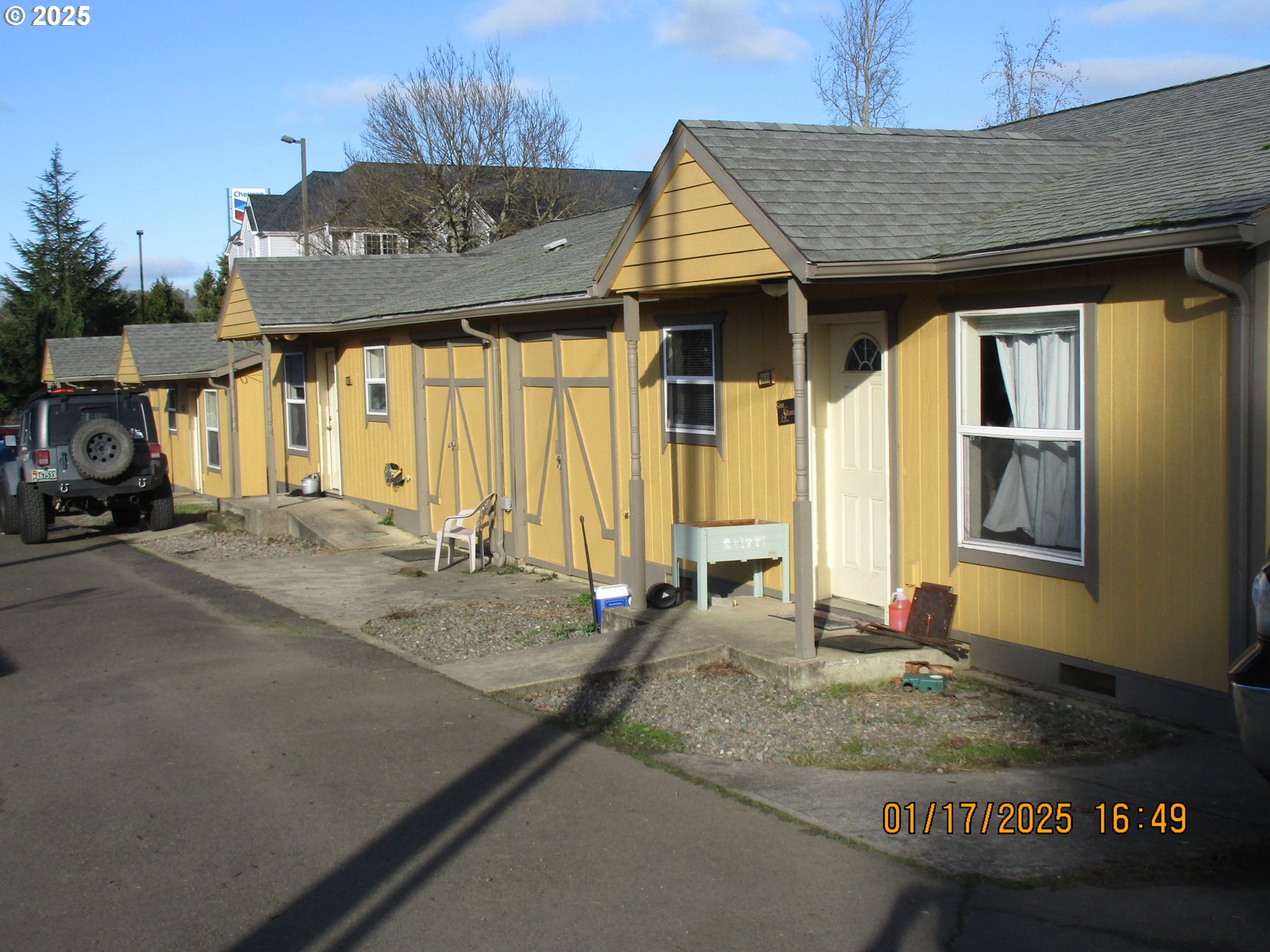 Photo of 1461/1467 GLEASON AVE Sutherlin OR 97479