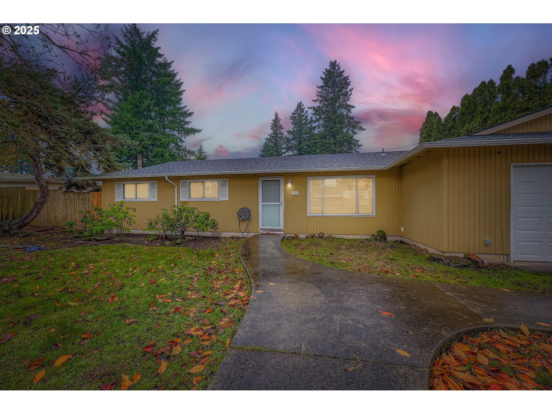 1833 NE 157TH AVE, Portland OR 97230