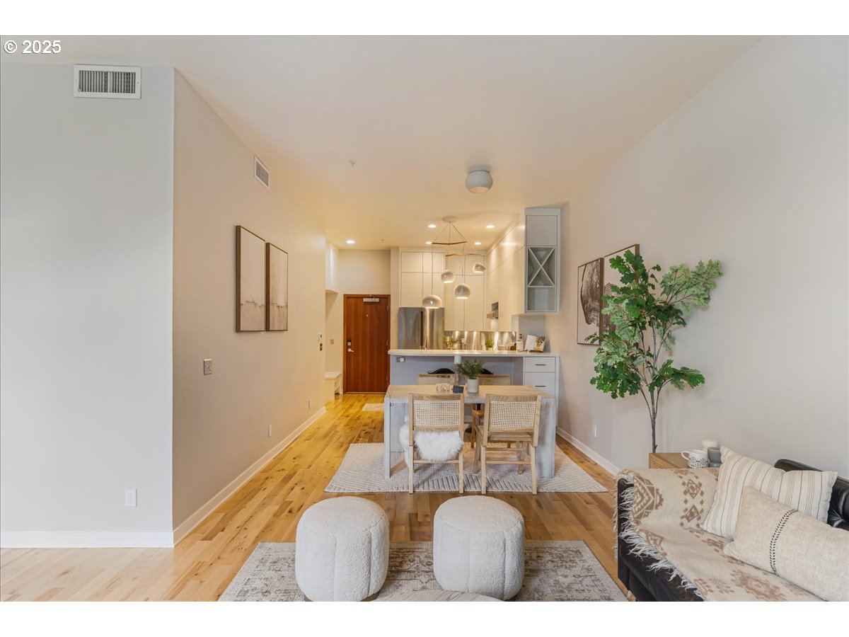 Photo #14: 369610520 Listing: Photo #14