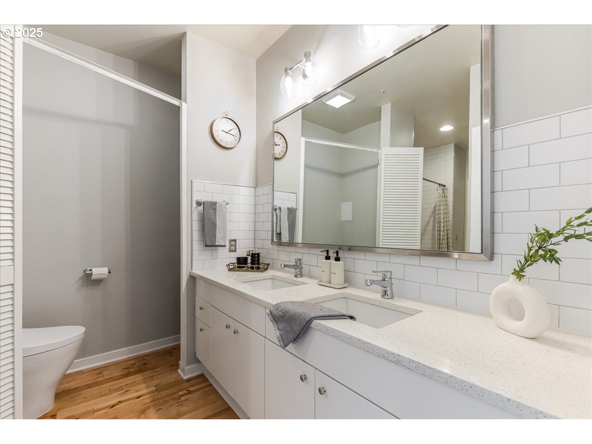 Photo #26: 369610520 Listing: Photo #26