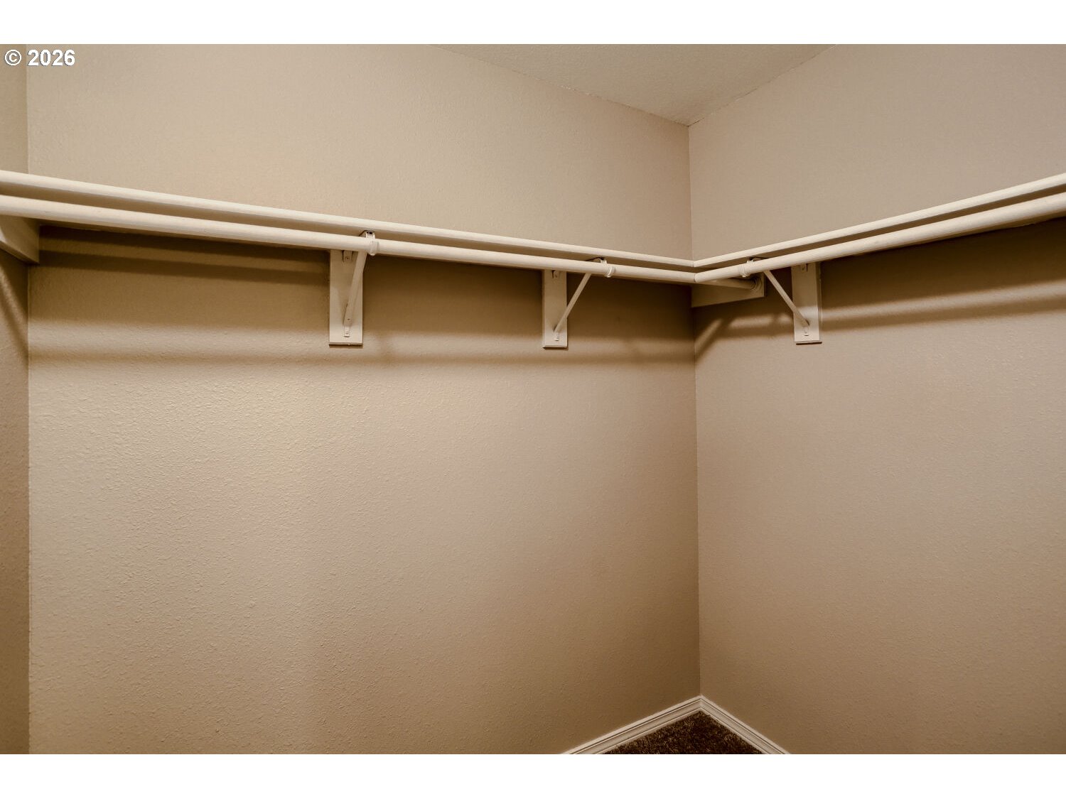 Photo #16: 369625786 Listing: Photo #16