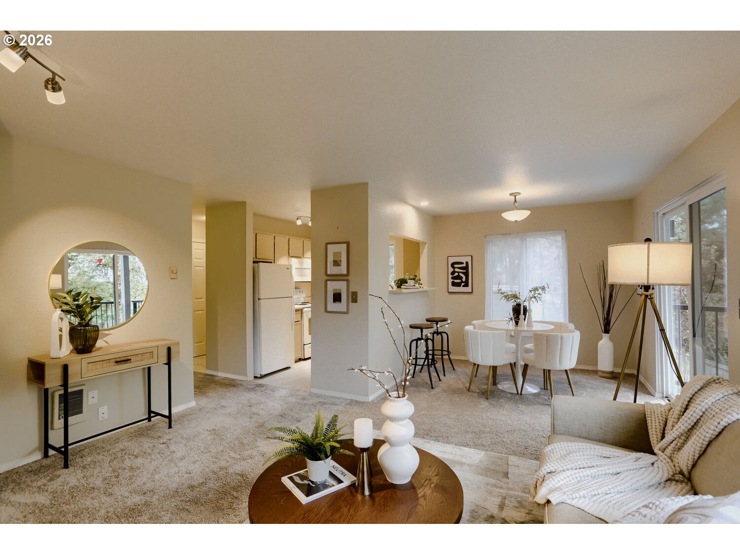 Photo #5: 369625786 Listing: Photo #5