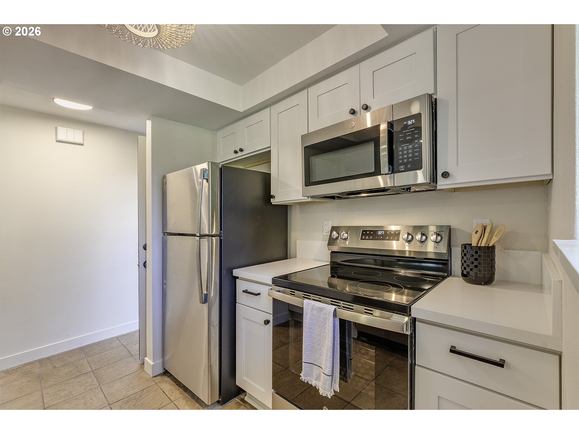 Photo #14: 370404550 Listing: Photo #14