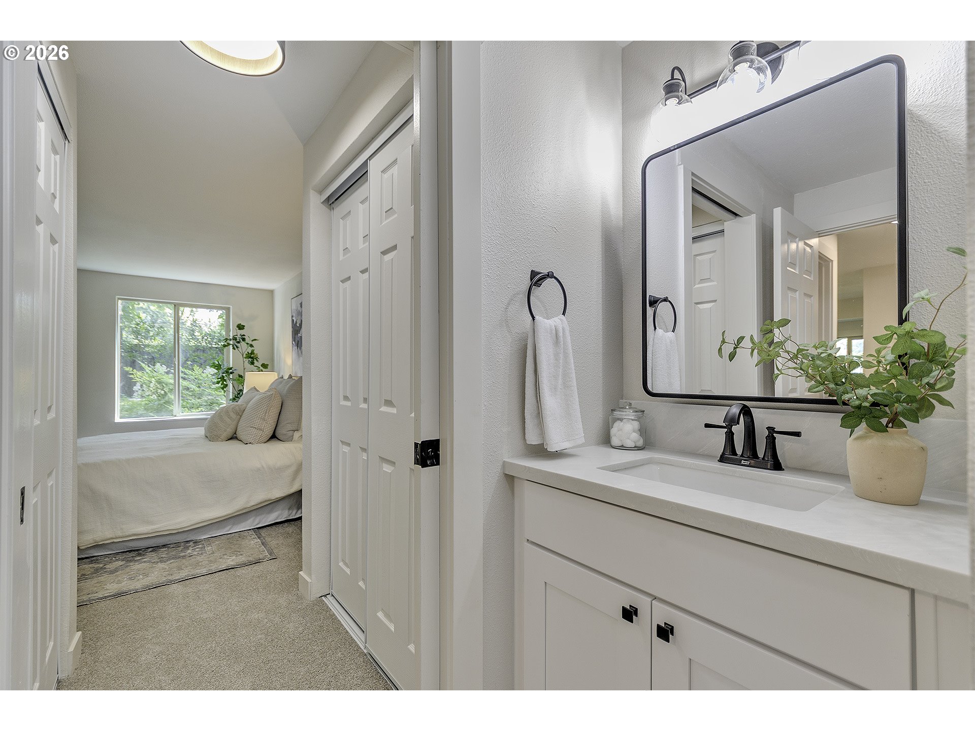 Photo #20: 370404550 Listing: Photo #20