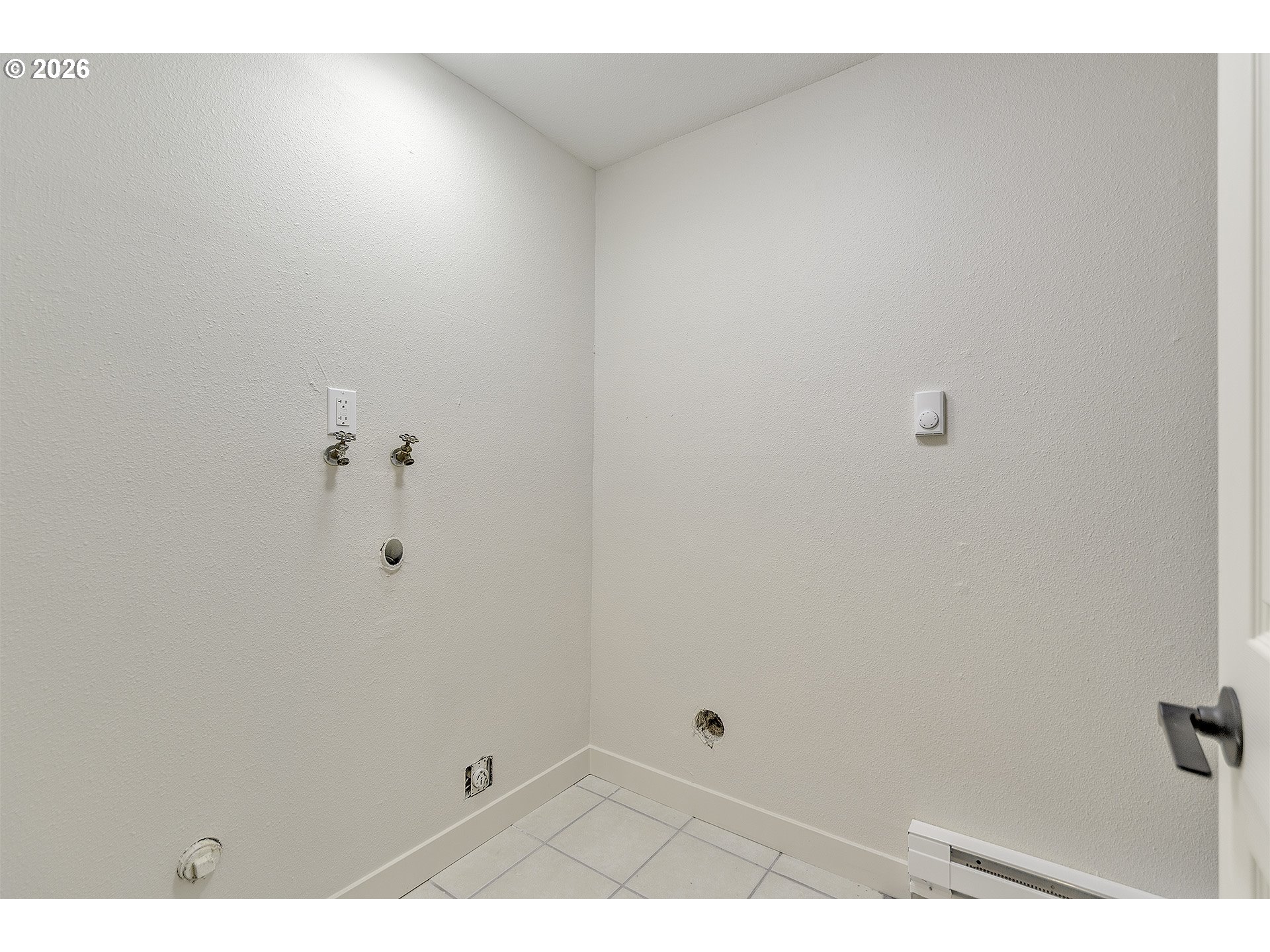 Photo #22: 370404550 Listing: Photo #22