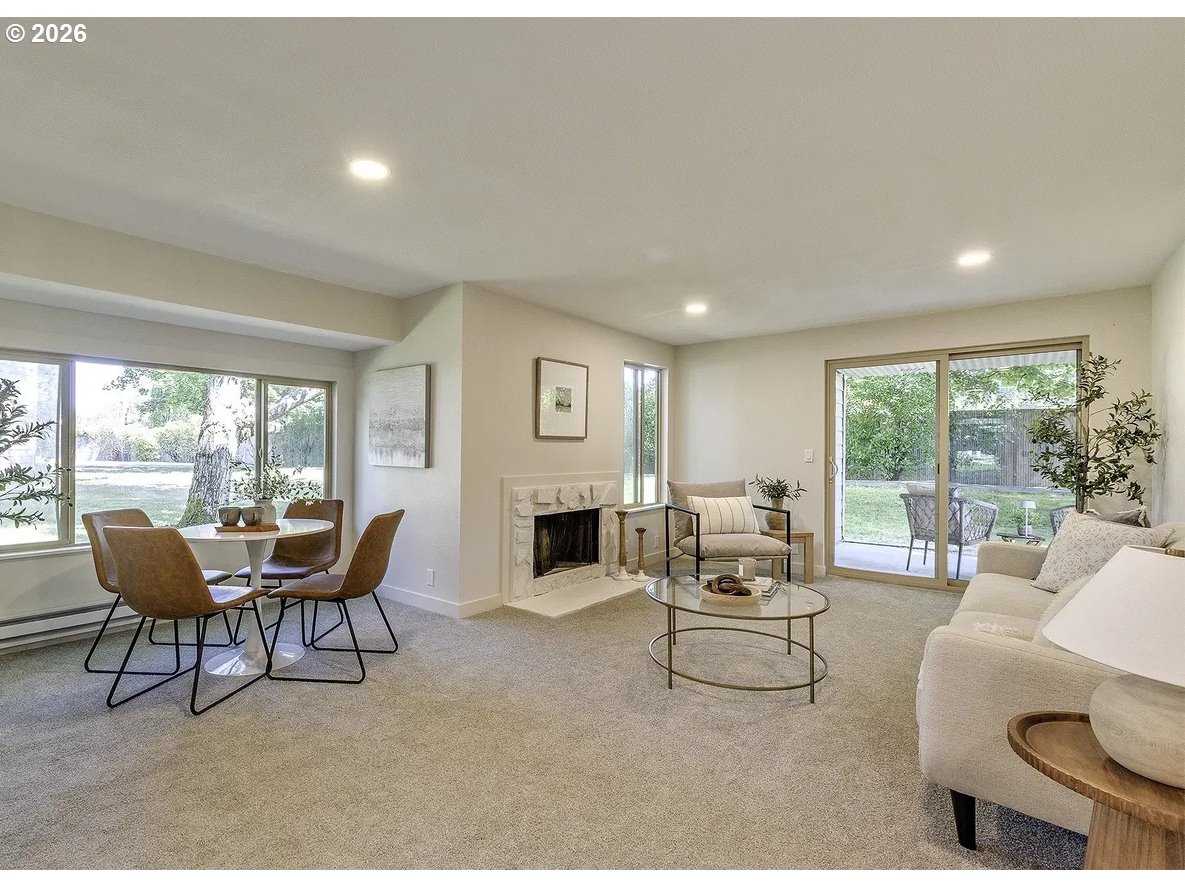 Photo #35: 370404550 Listing: Photo #35