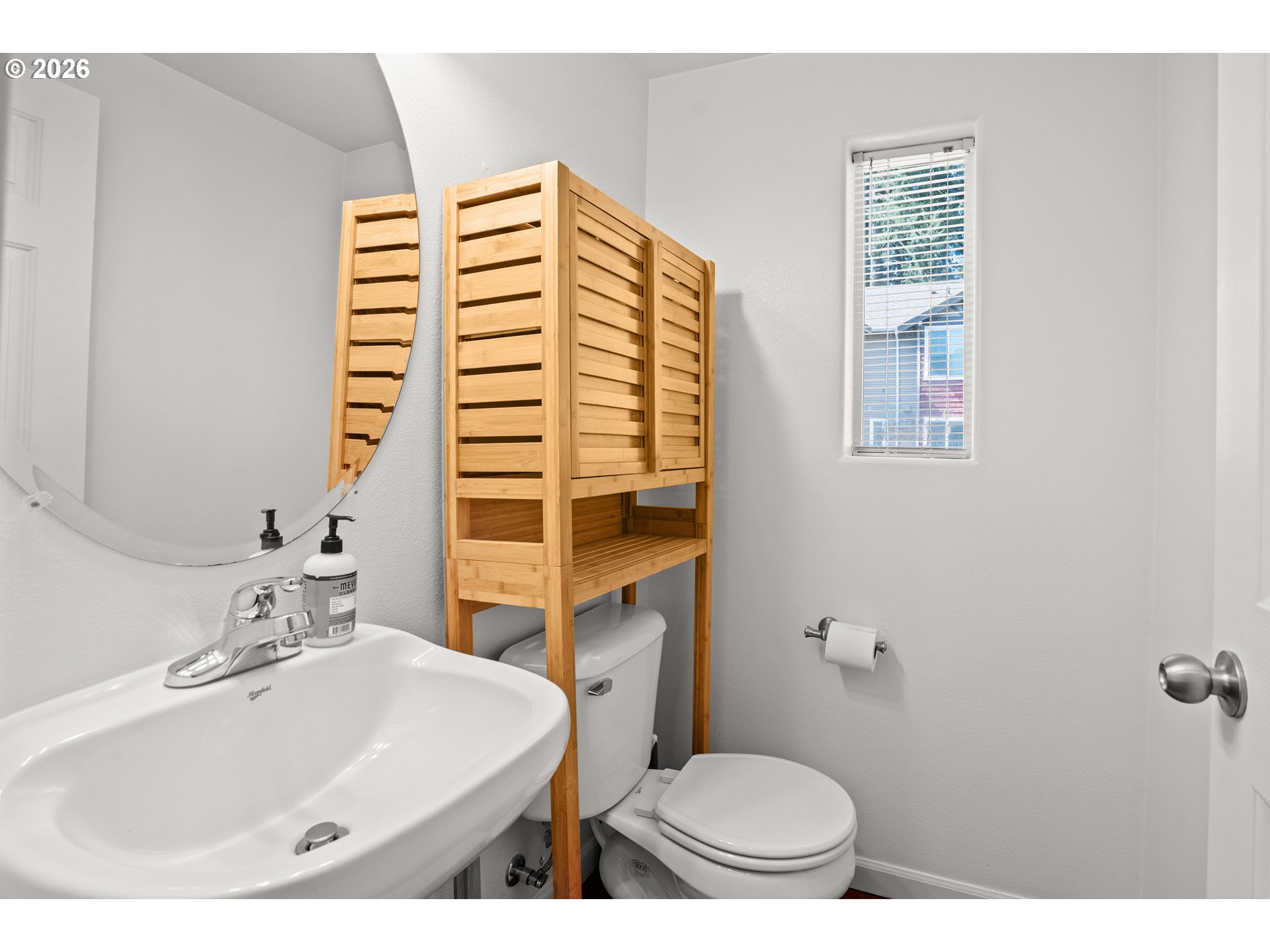 Photo #8: 371001958 Listing: Photo #8