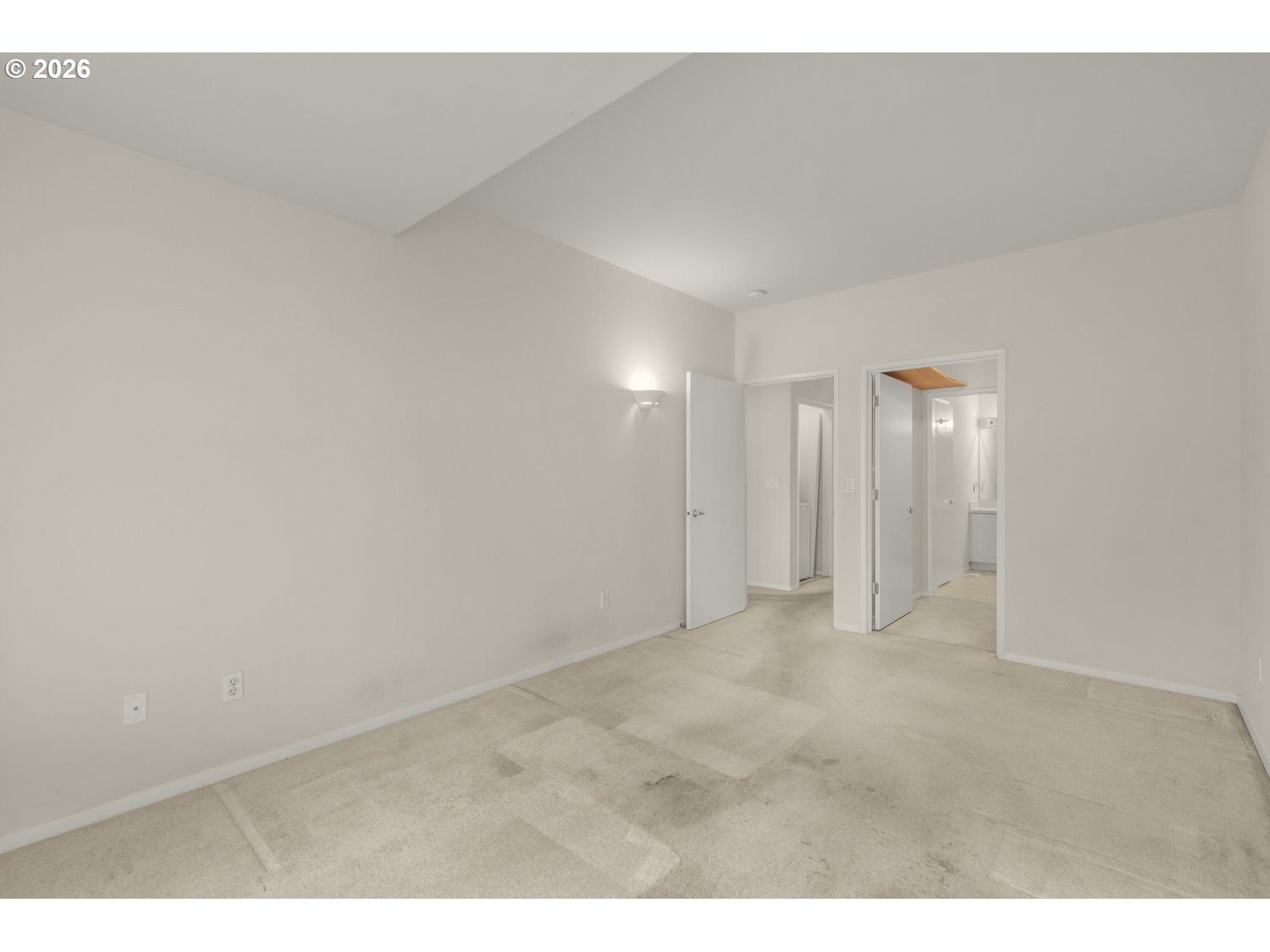 Photo #16: 371503754 Listing: Photo #16