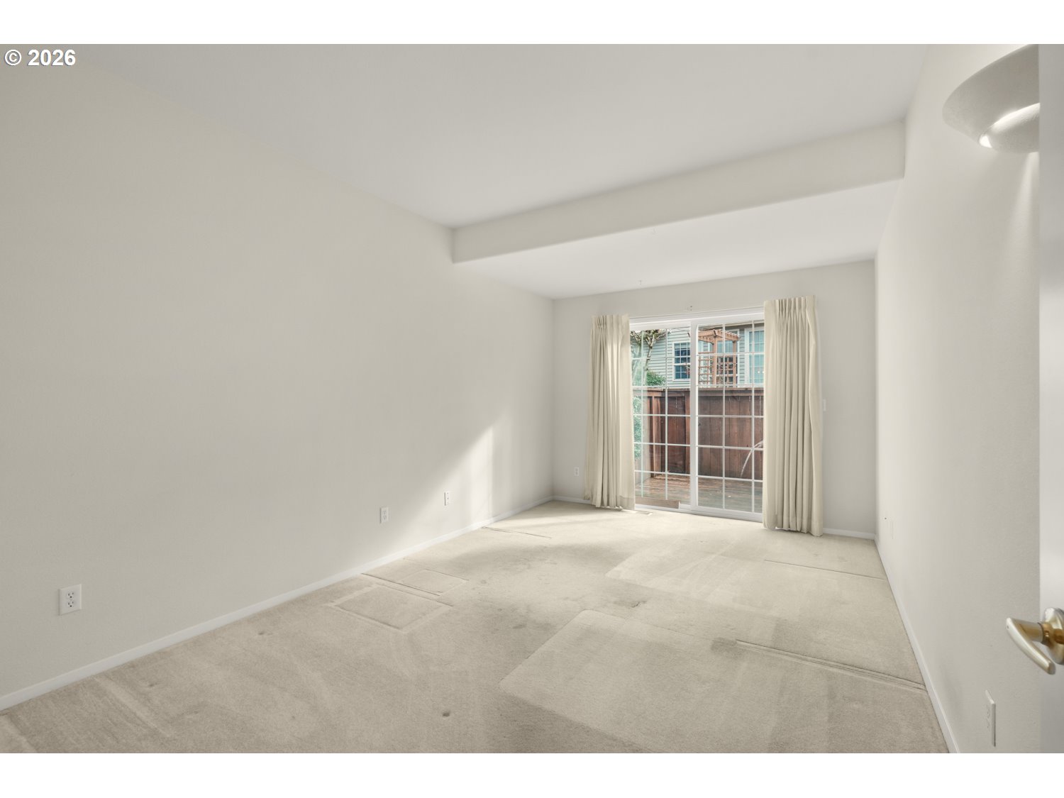 Photo #15: 371503754 Listing: Photo #15