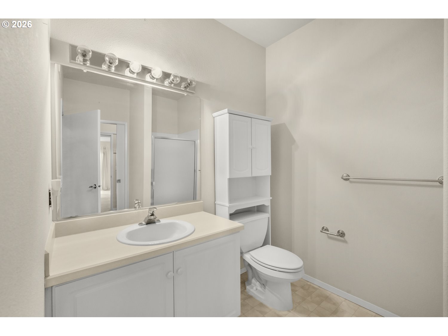 Photo #13: 371503754 Listing: Photo #13