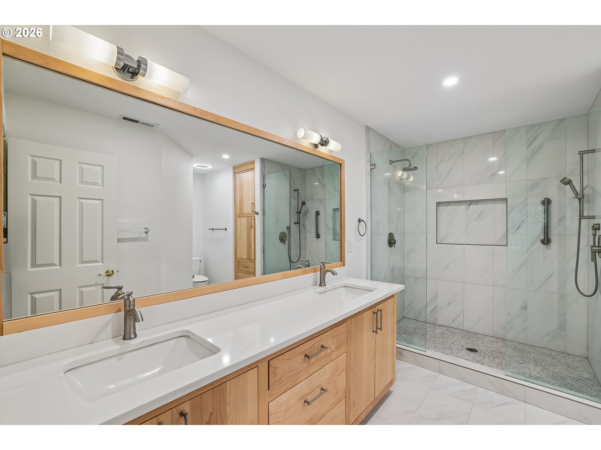 Photo #26: 371833314 Listing: Photo #26