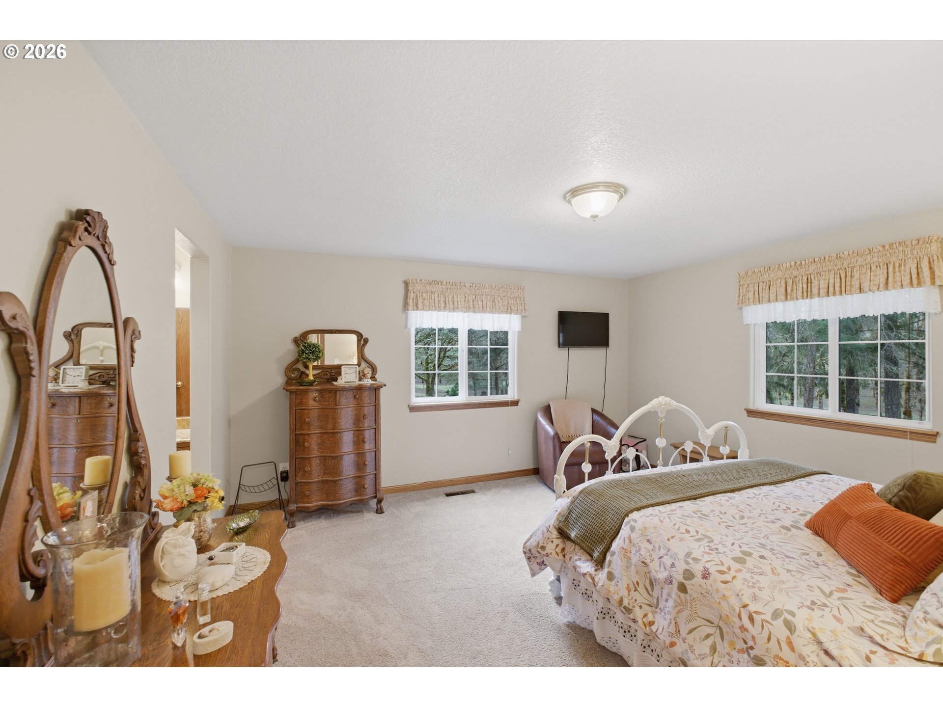 39692 LACOMB DR, Lebanon, OR, 97355