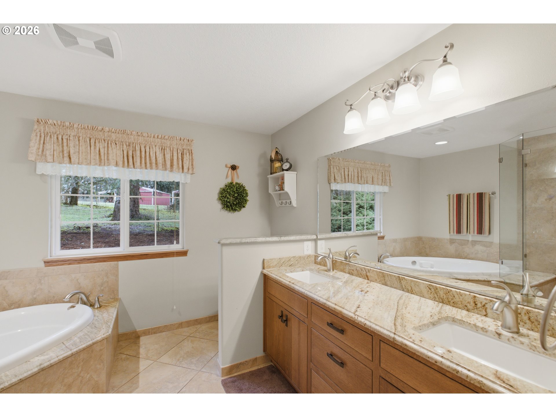 39692 LACOMB DR, Lebanon, OR, 97355