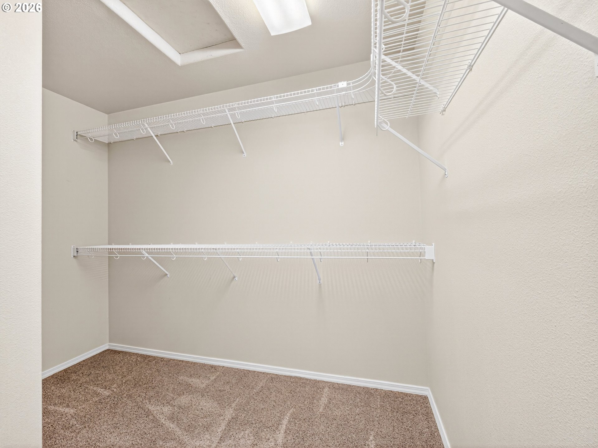 Photo #25: 372501430 Listing: Photo #25