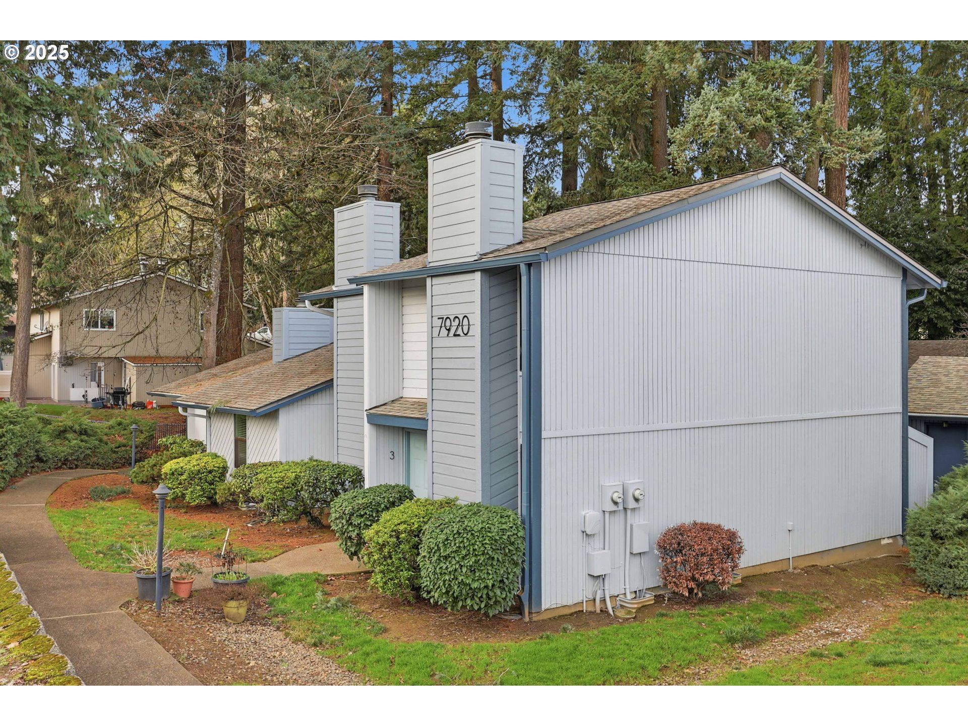 Photo #4: 372970818 Listing: Photo #4