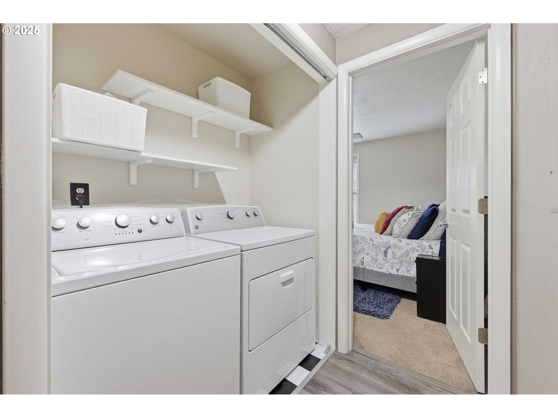 Photo #17: 372970818 Listing: Photo #17