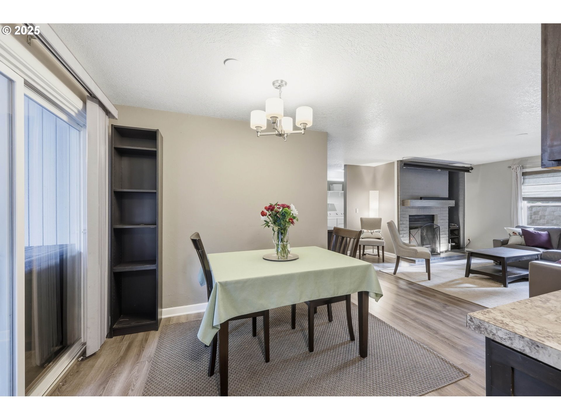 Photo #26: 372970818 Listing: Photo #26