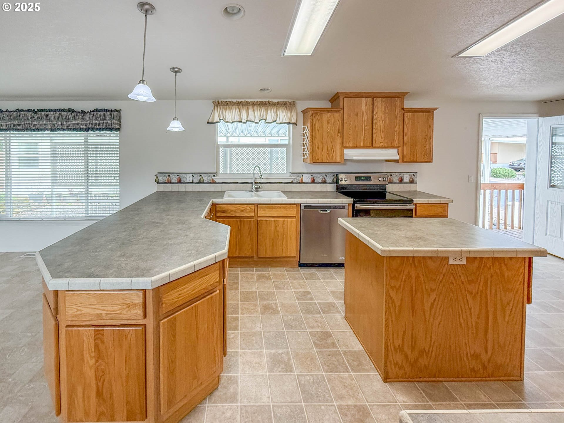 1000 E CENTRAL AVE UNIT 21, Sutherlin, OR, 97479