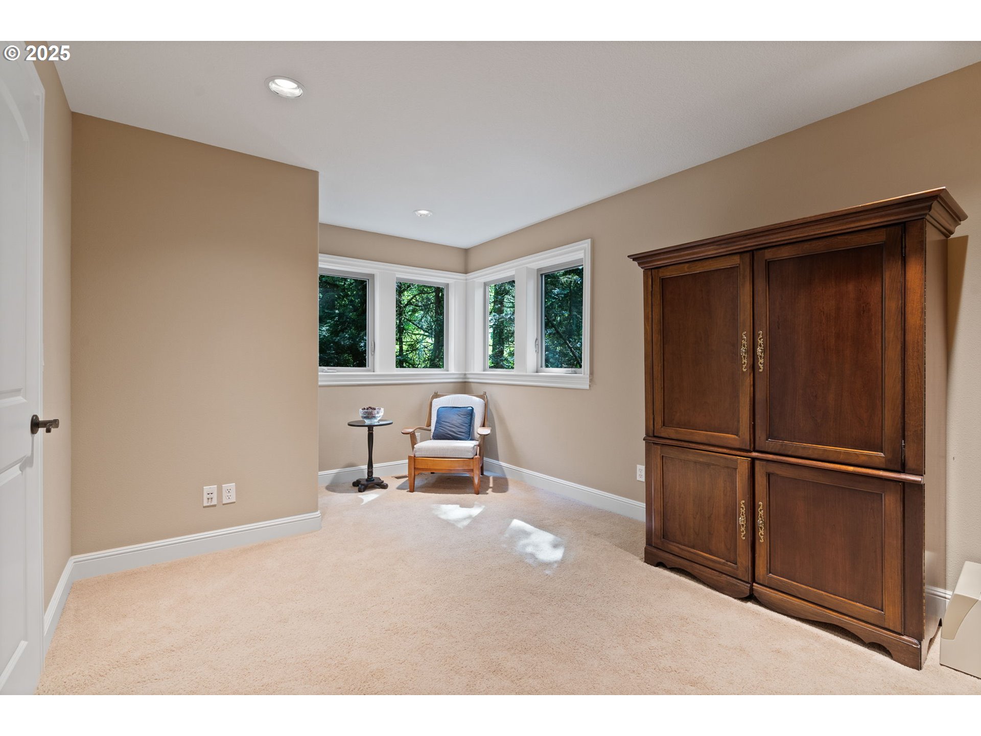 12320 NW SARGENT LN, Portland, OR, 97231