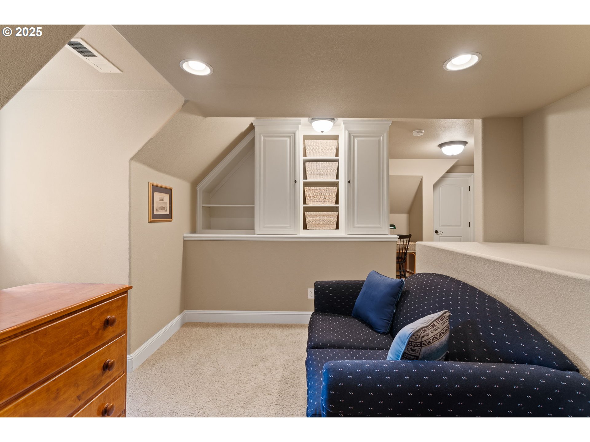 12320 NW SARGENT LN, Portland, OR, 97231