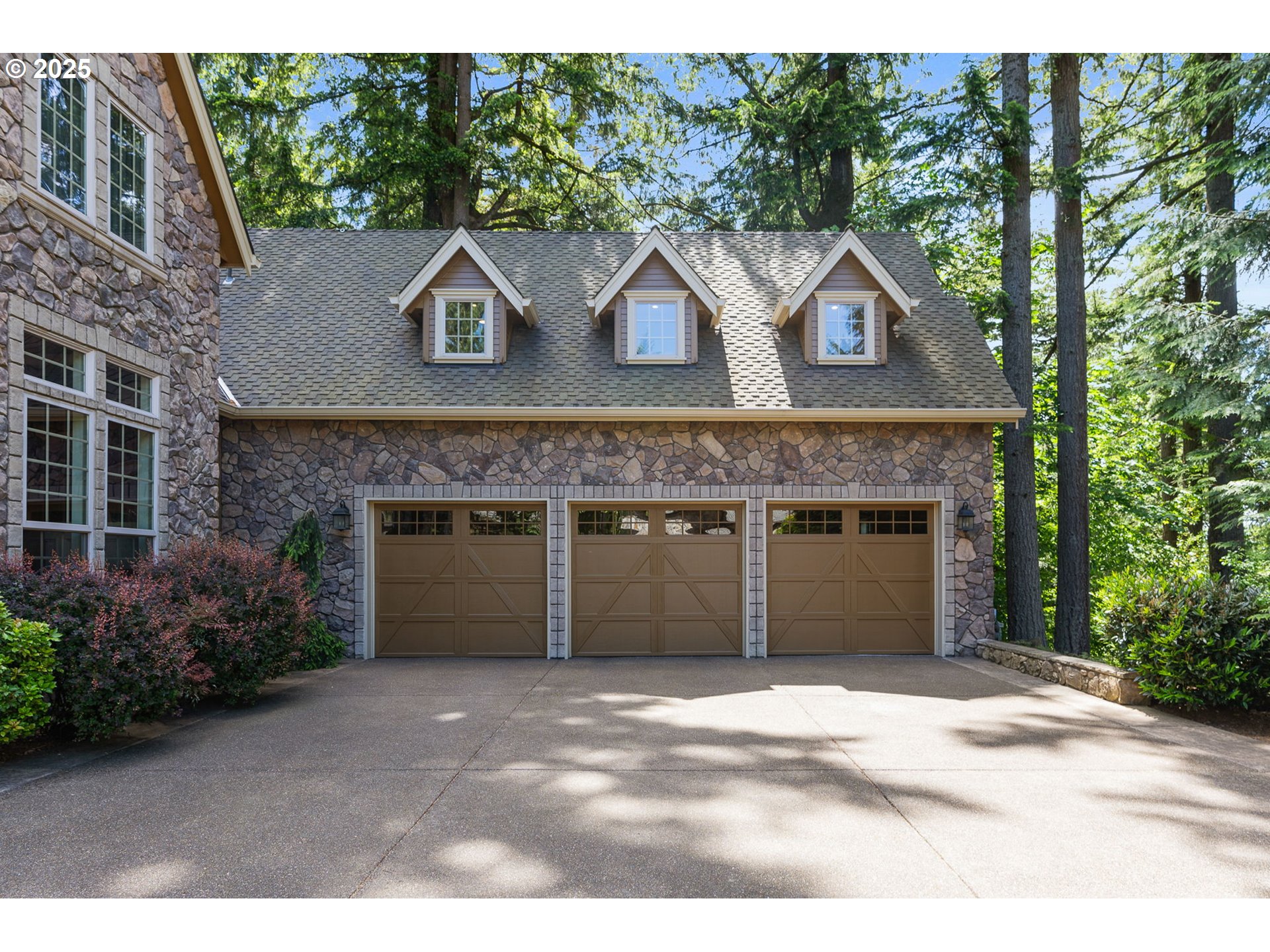 12320 NW SARGENT LN, Portland, OR, 97231