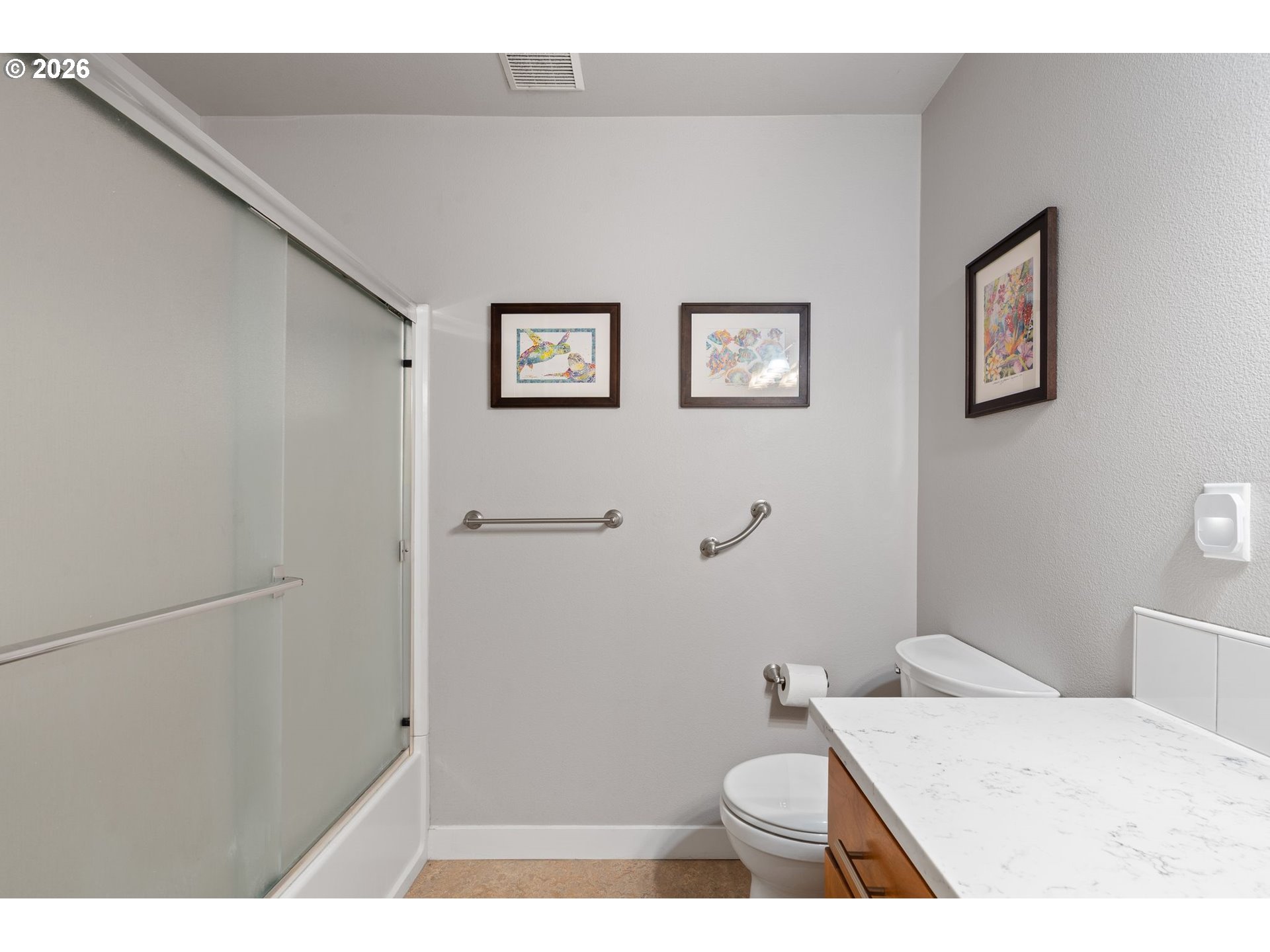 Photo #13: 373667312 Listing: Photo #13