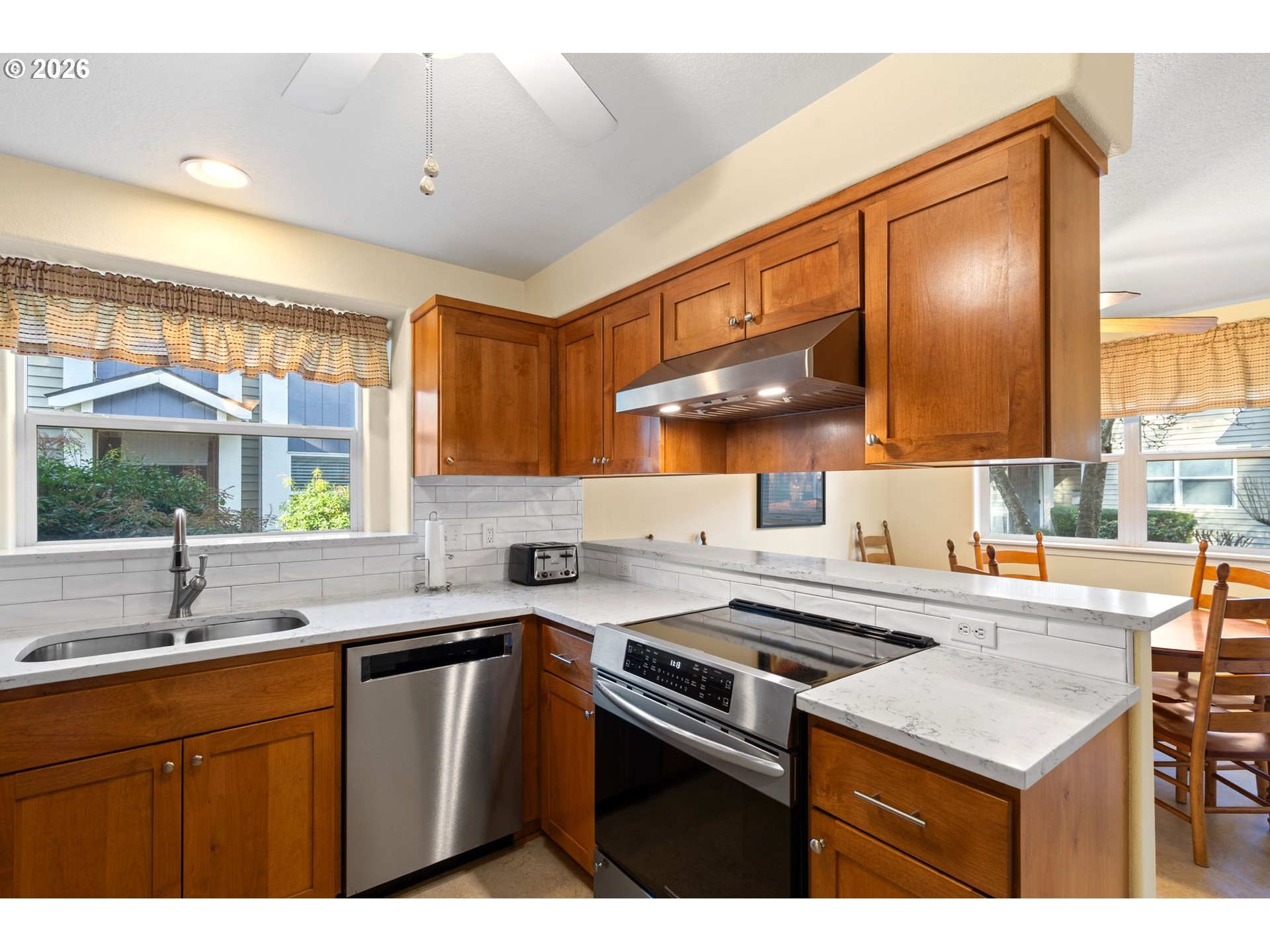 Photo #14: 373667312 Listing: Photo #14