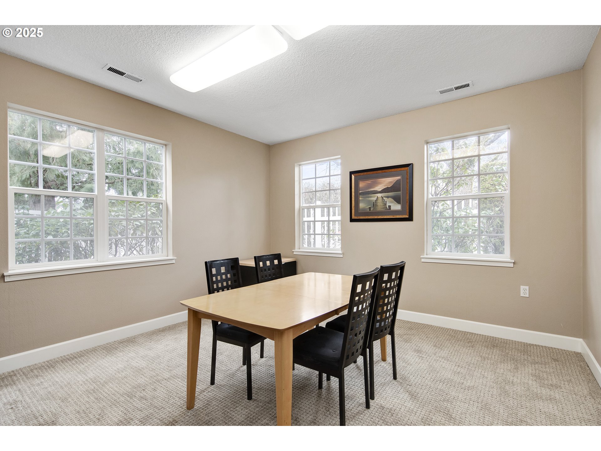 Photo #34: 373742979 Listing: Photo #34