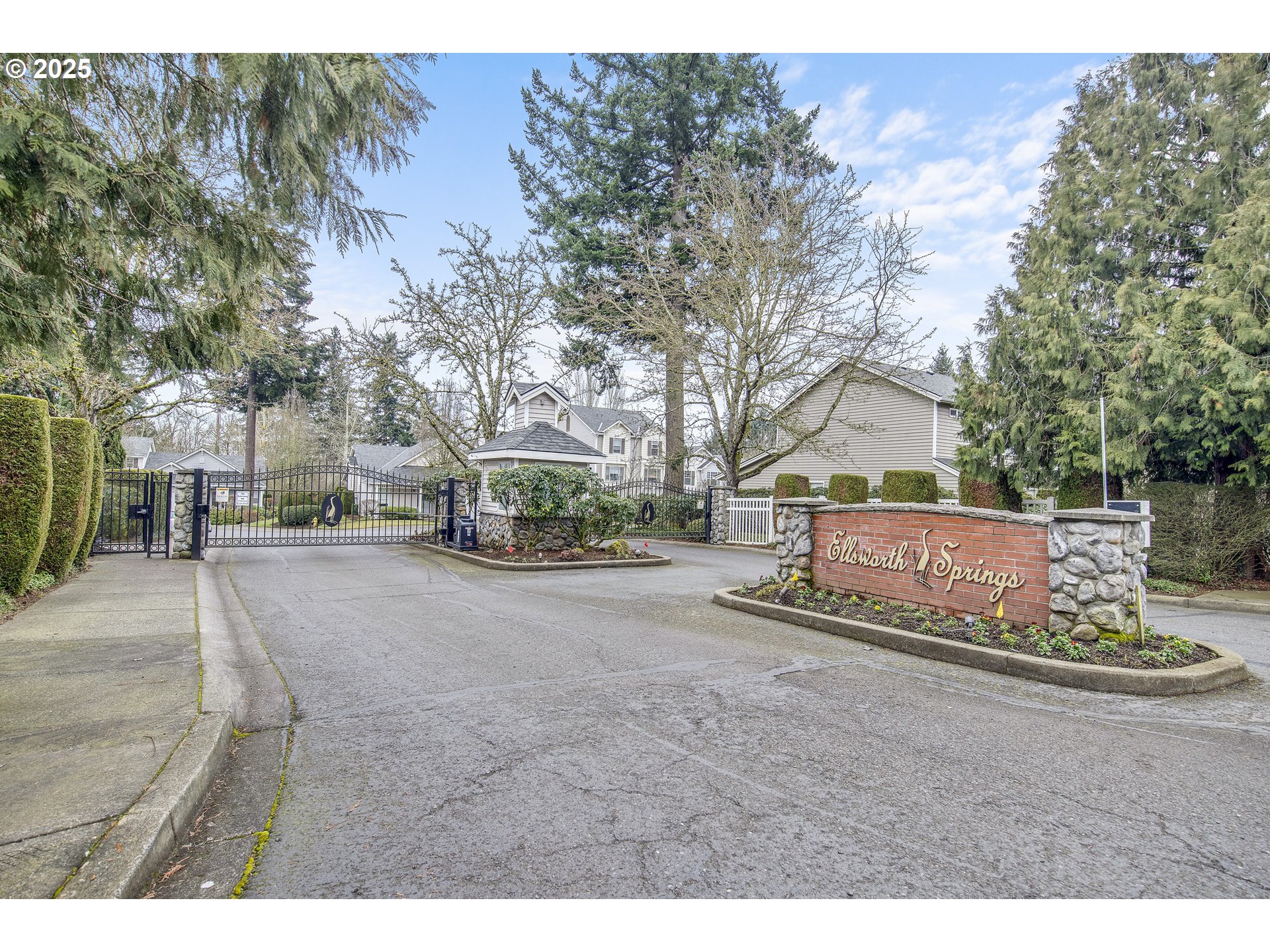 Photo #40: 373742979 Listing: Photo #40