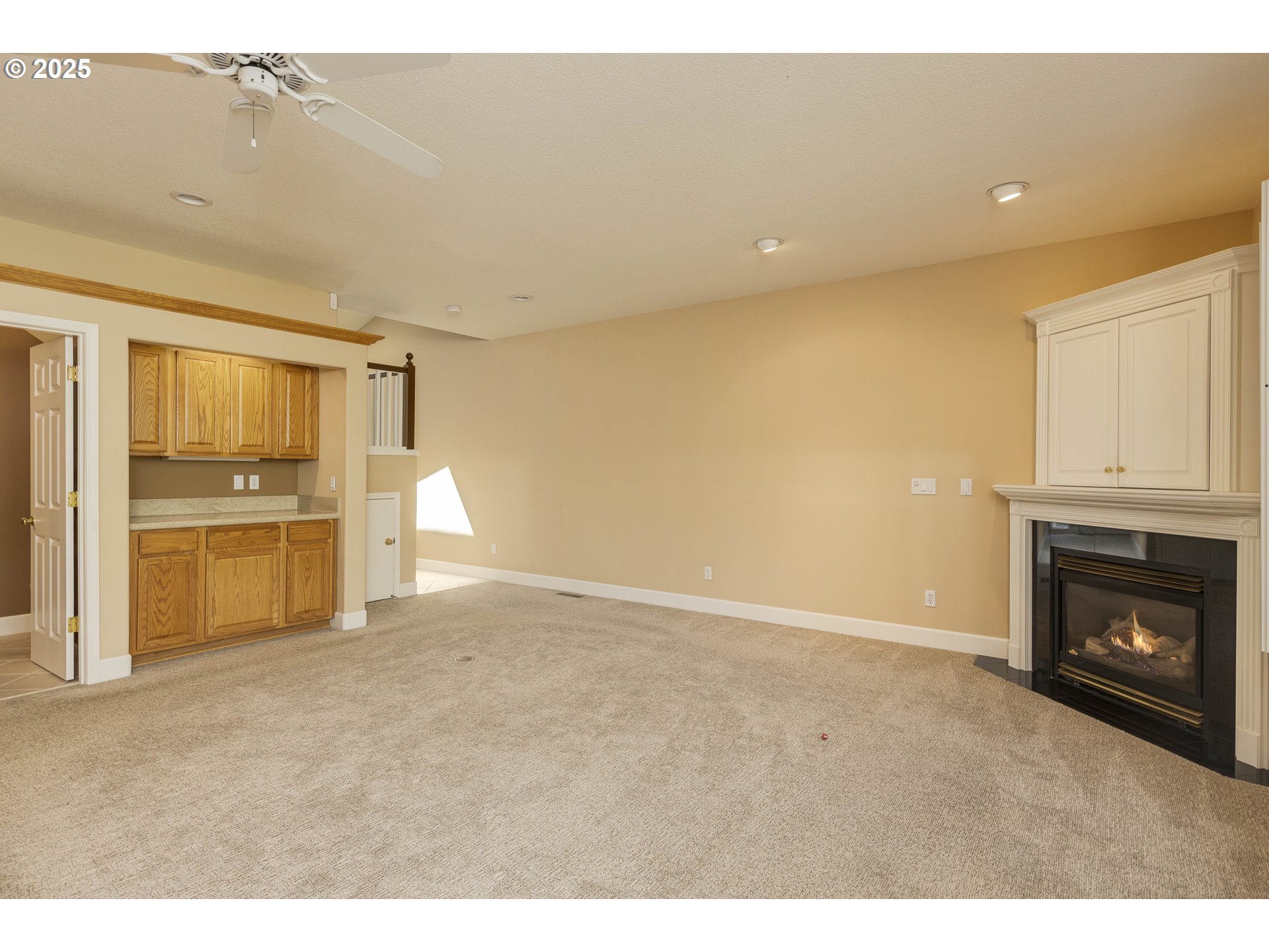 Photo #31: 373742979 Listing: Photo #31
