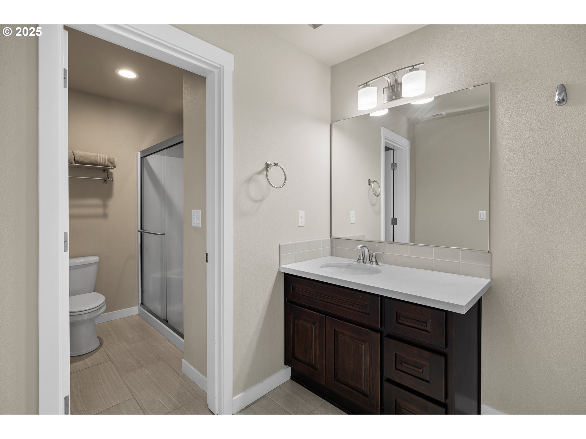 Photo #27: 373872292 Listing: Photo #27