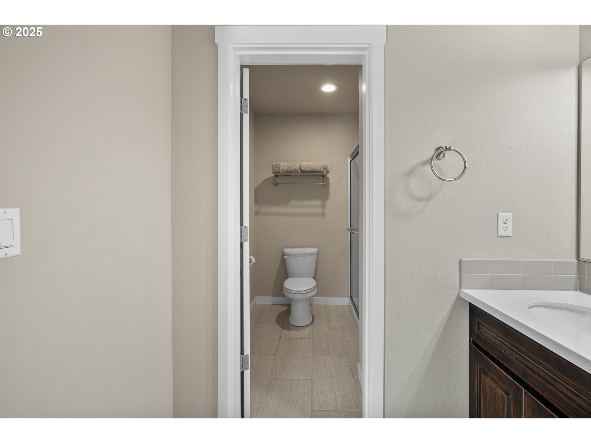 Photo #28: 373872292 Listing: Photo #28