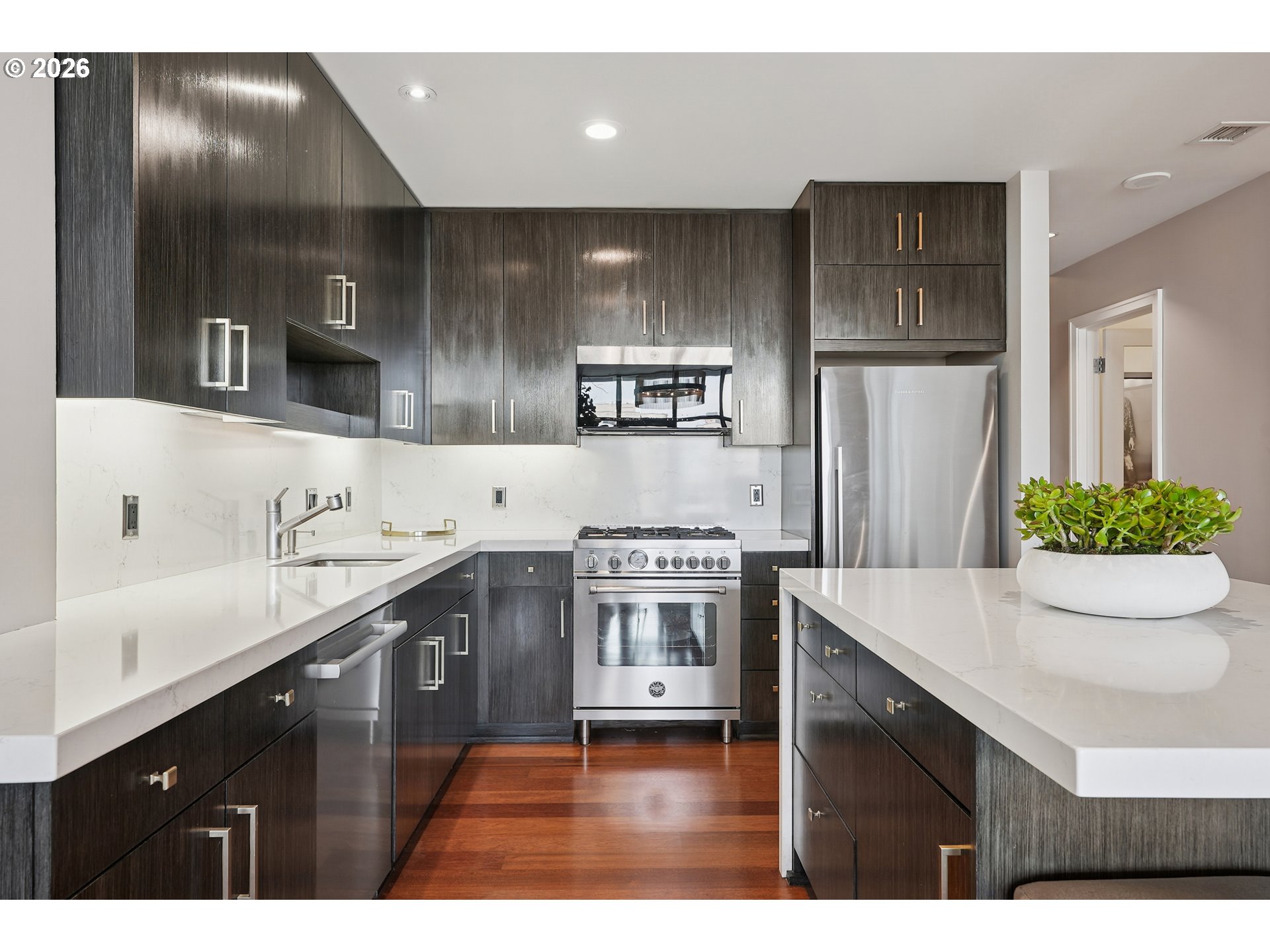 Photo #18: 374437126 Listing: Photo #18