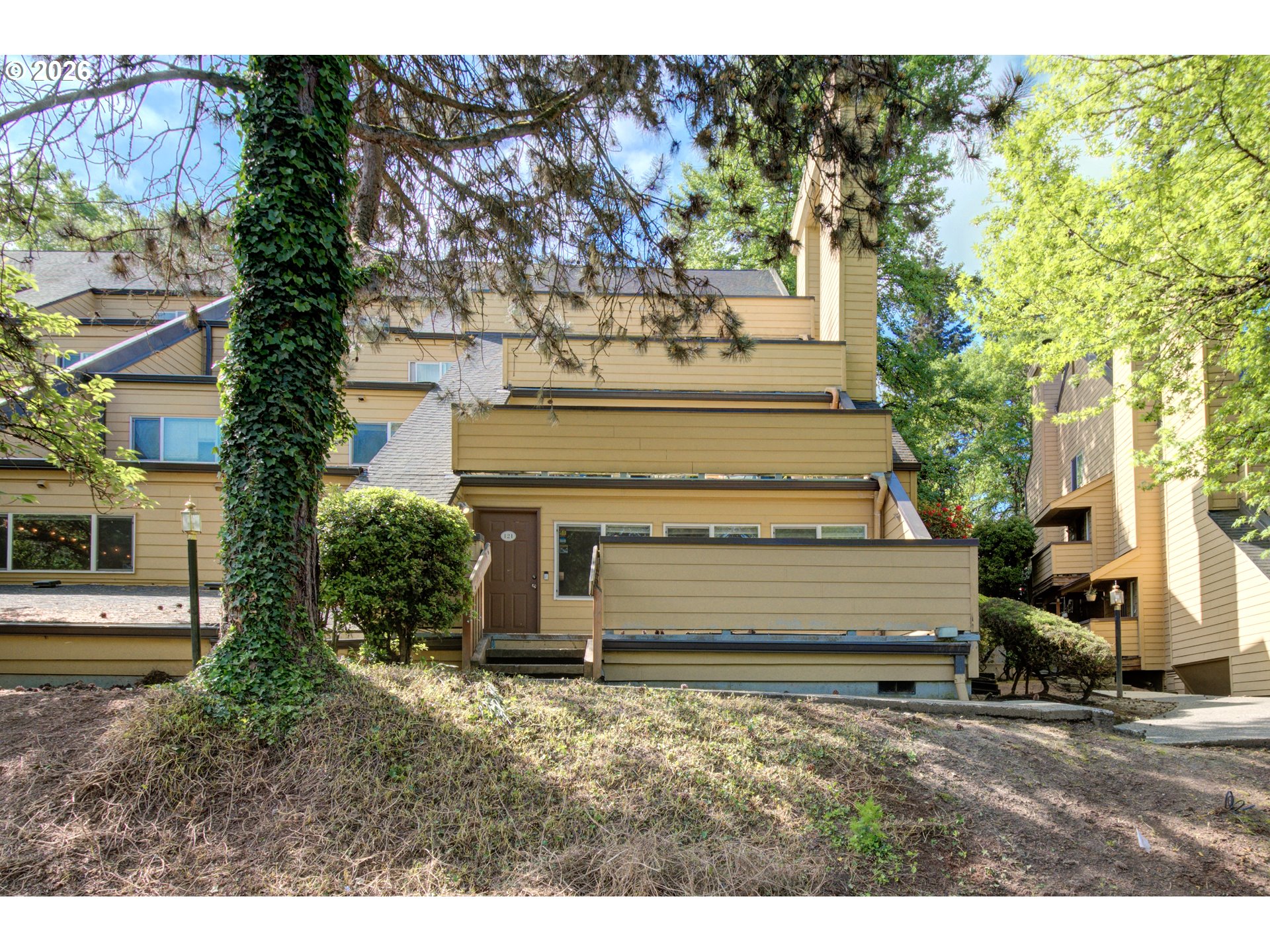 Photo #1: 375045546 Listing: Photo #1