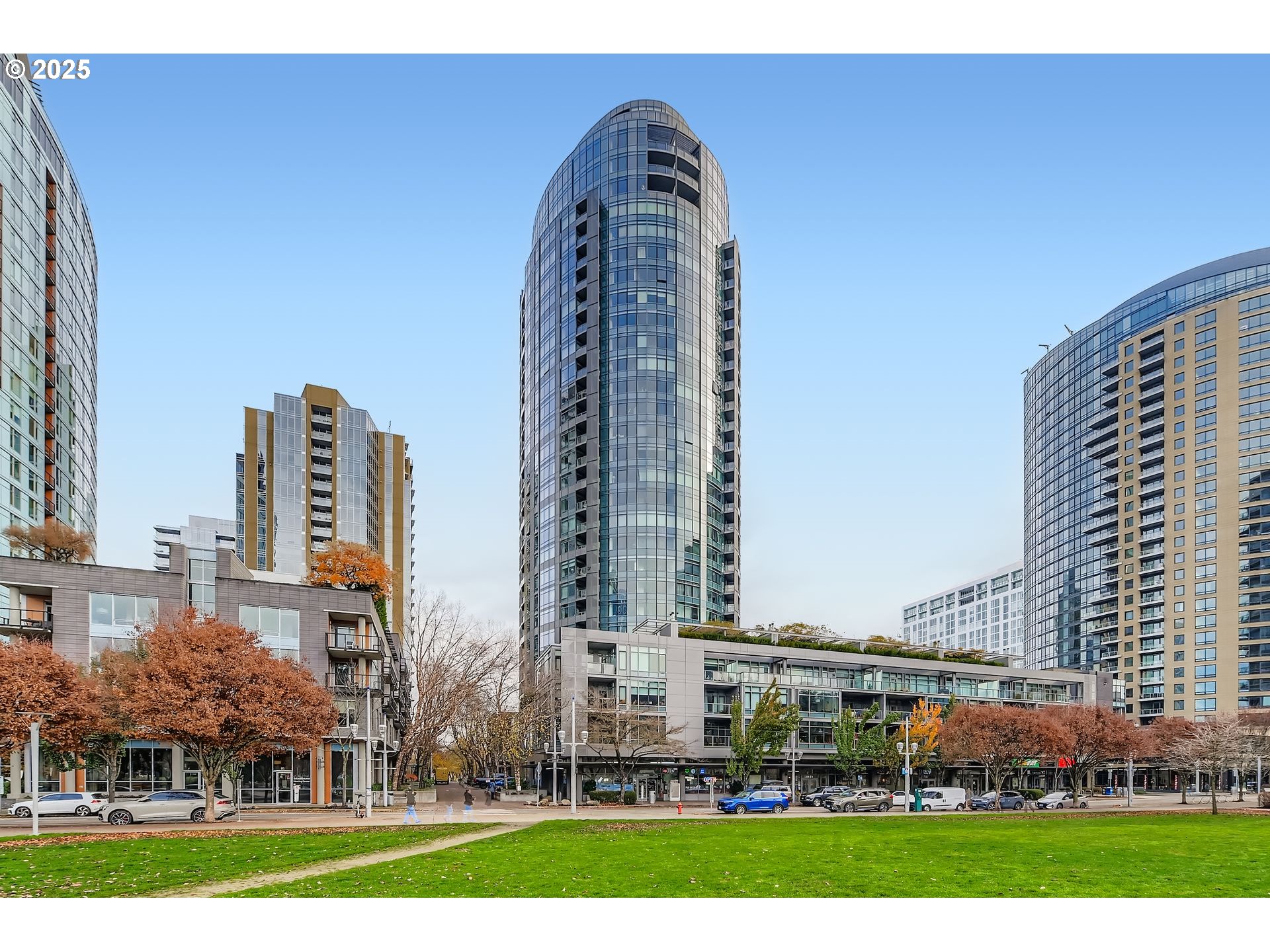 Photo #1: 376662900 Listing: Photo #1