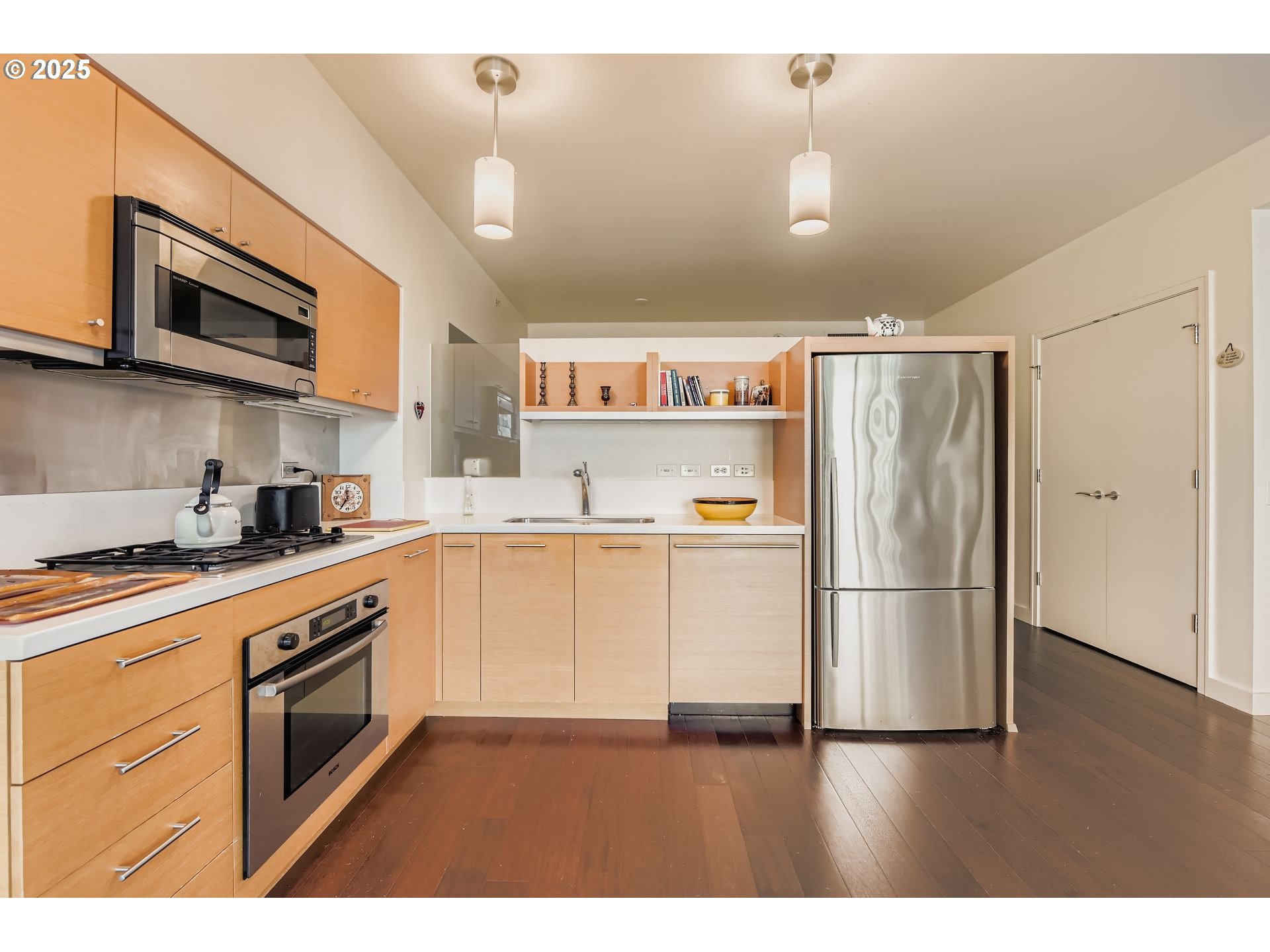 Photo #12: 376662900 Listing: Photo #12