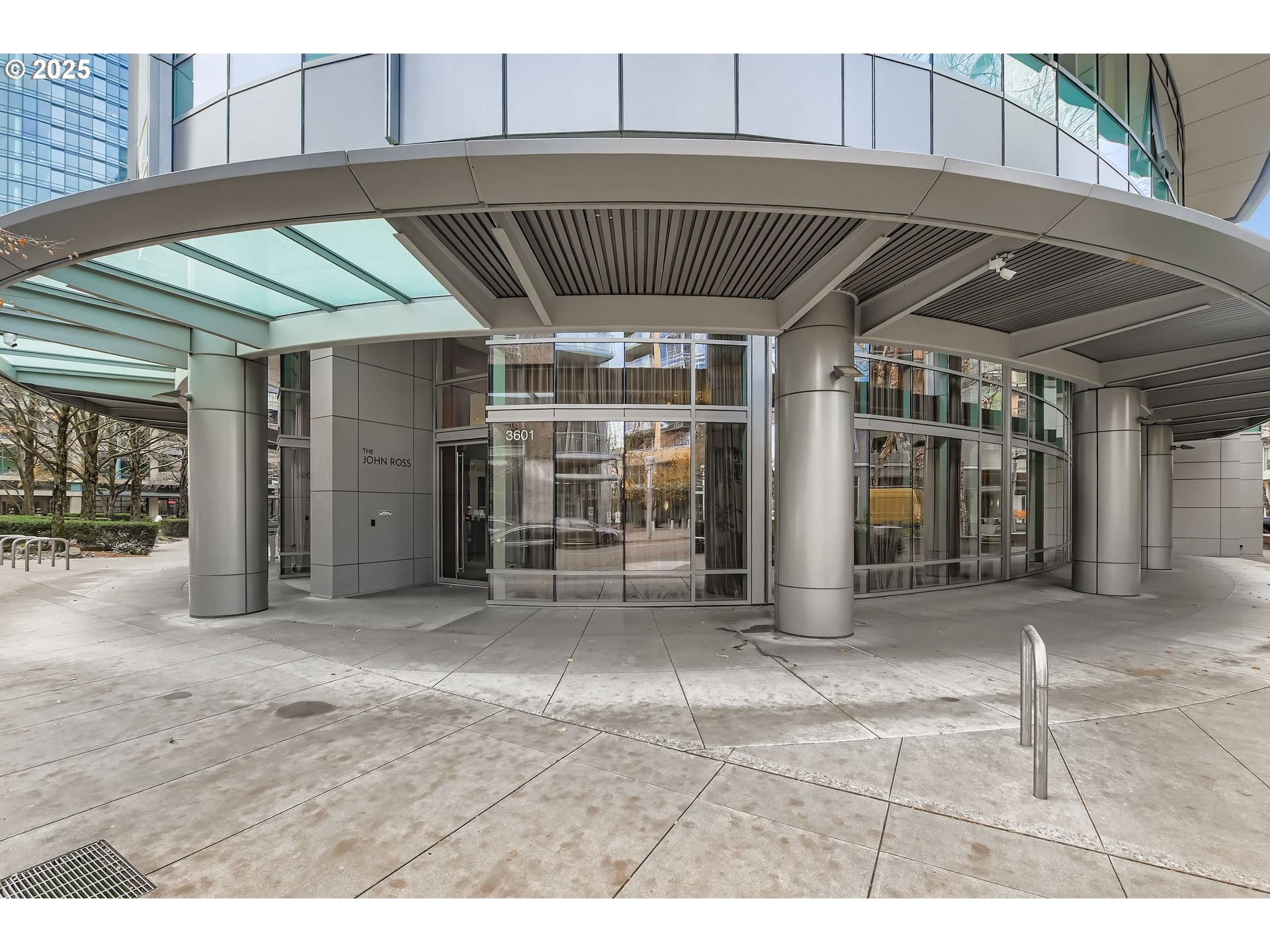 Photo #2: 376662900 Listing: Photo #2