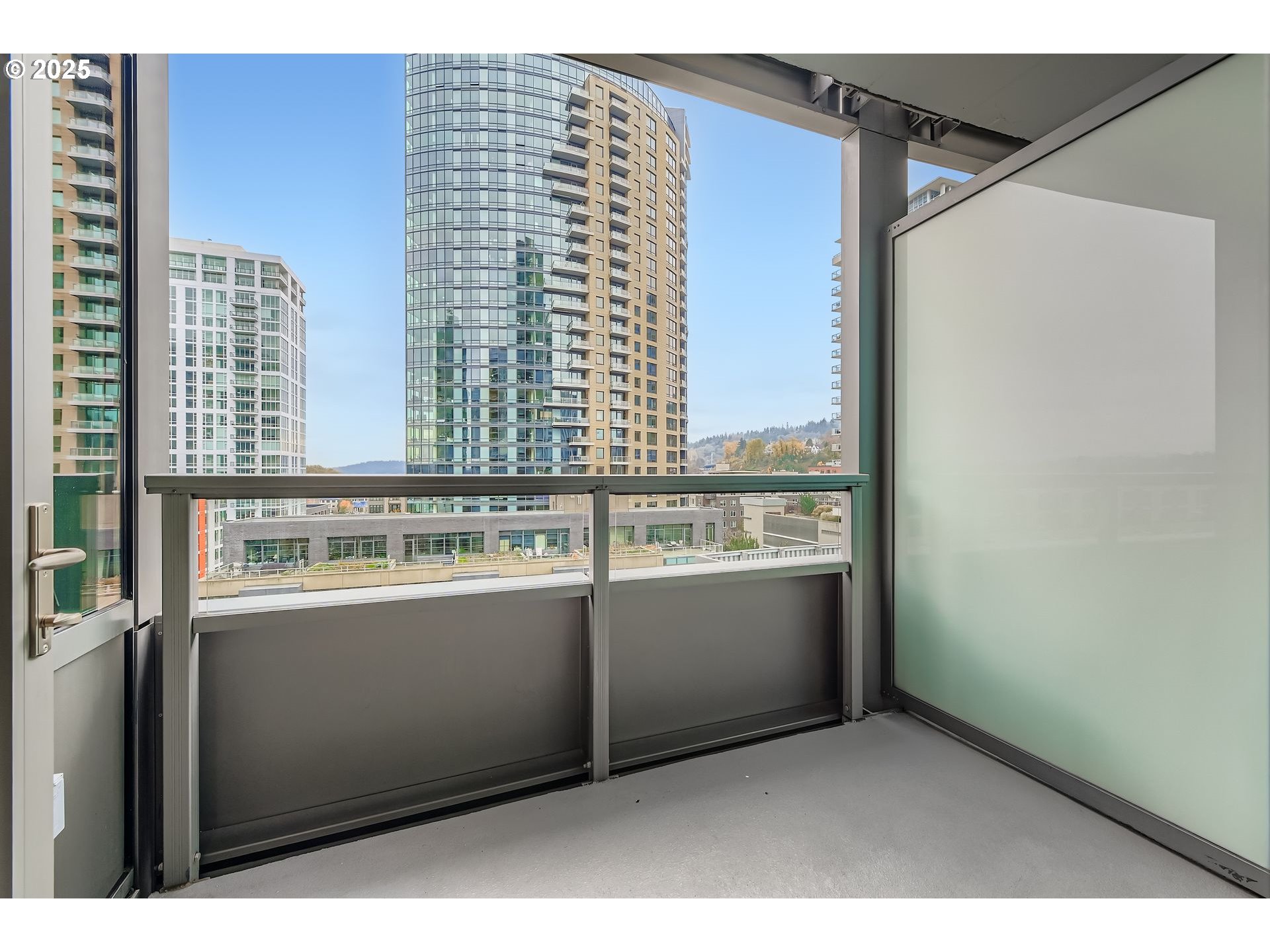 Photo #19: 376662900 Listing: Photo #19