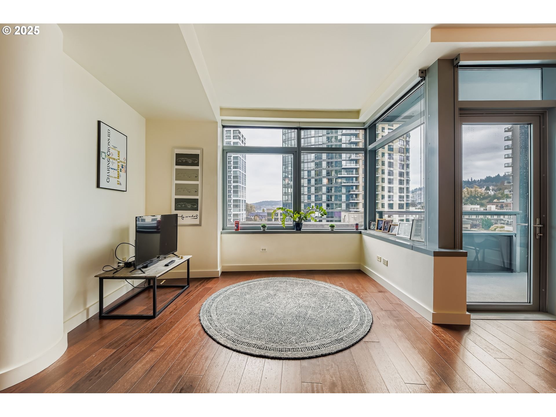 Photo #6: 376662900 Listing: Photo #6