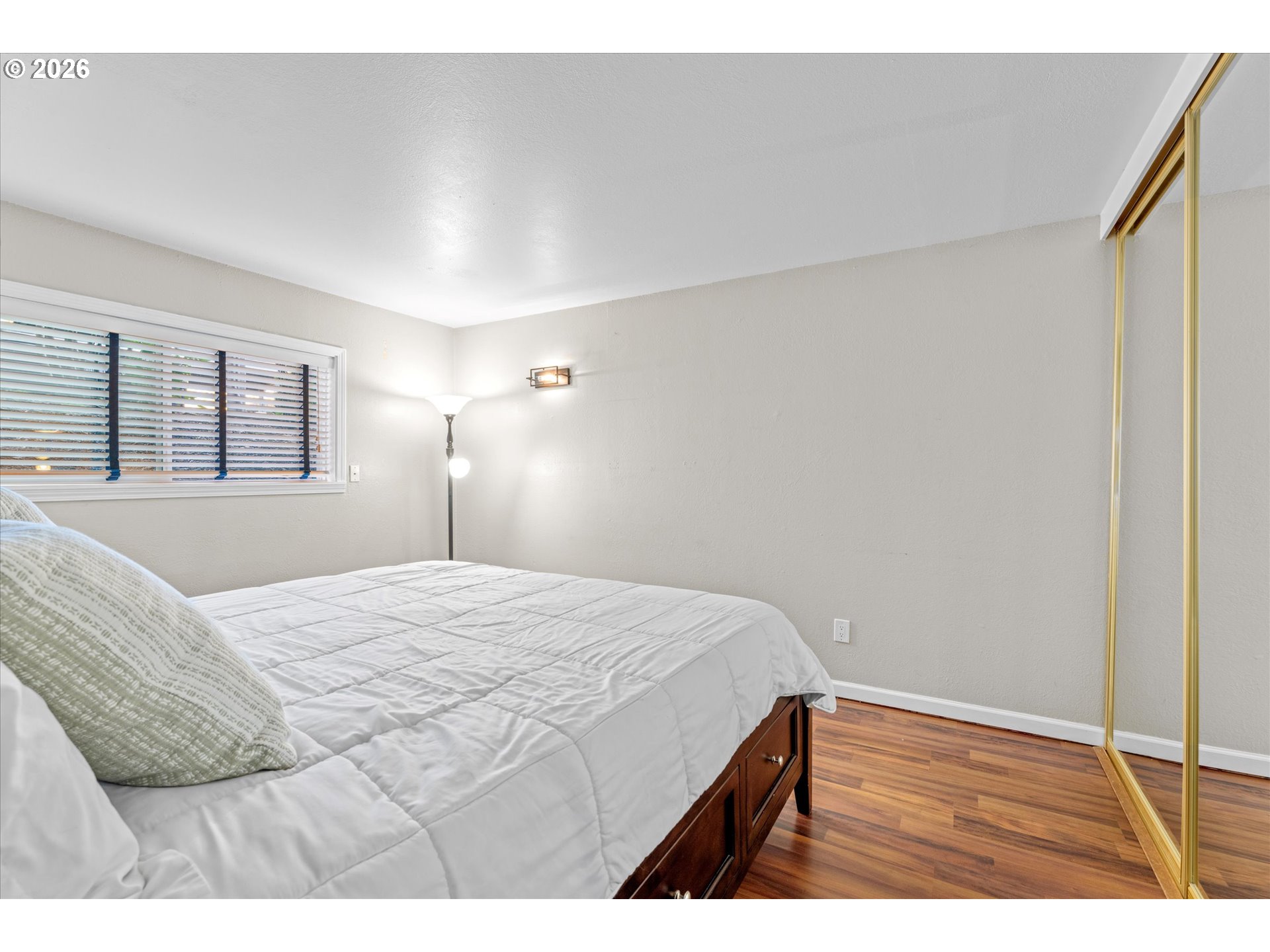 Photo #5: 377397732 Listing: Photo #5