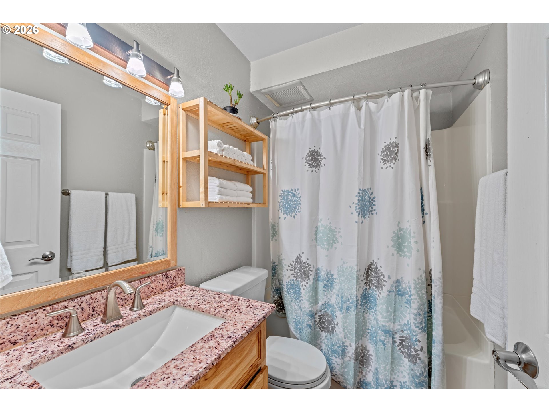 Photo #7: 377397732 Listing: Photo #7